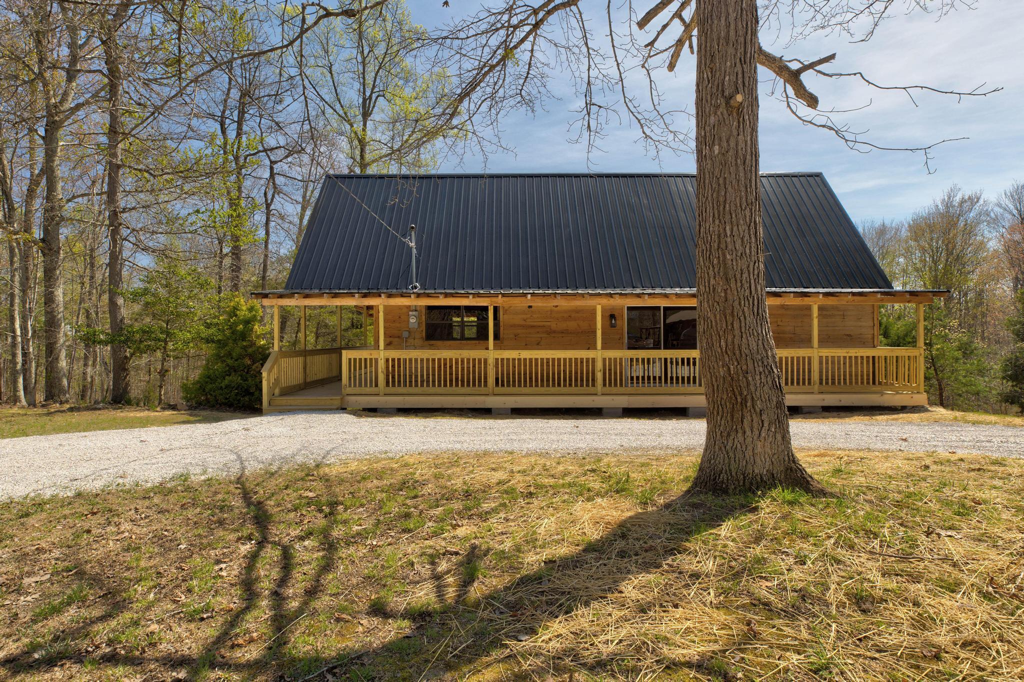 663 Twin Oaks Road Property Photo 2