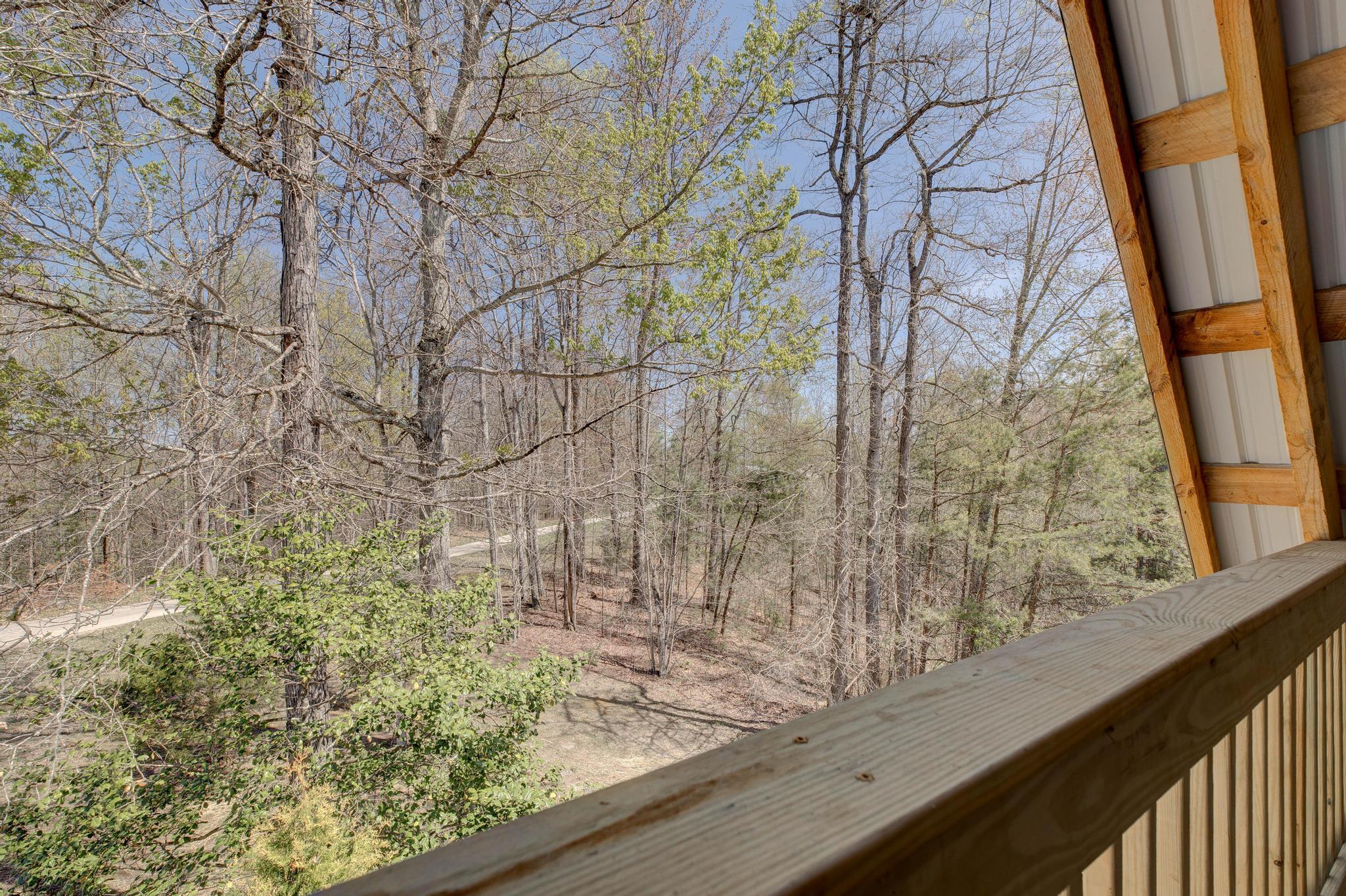 663 Twin Oaks Road Property Photo 22
