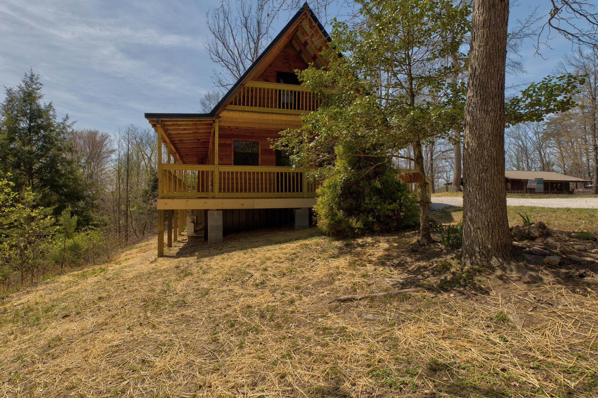 663 Twin Oaks Road Property Photo 27