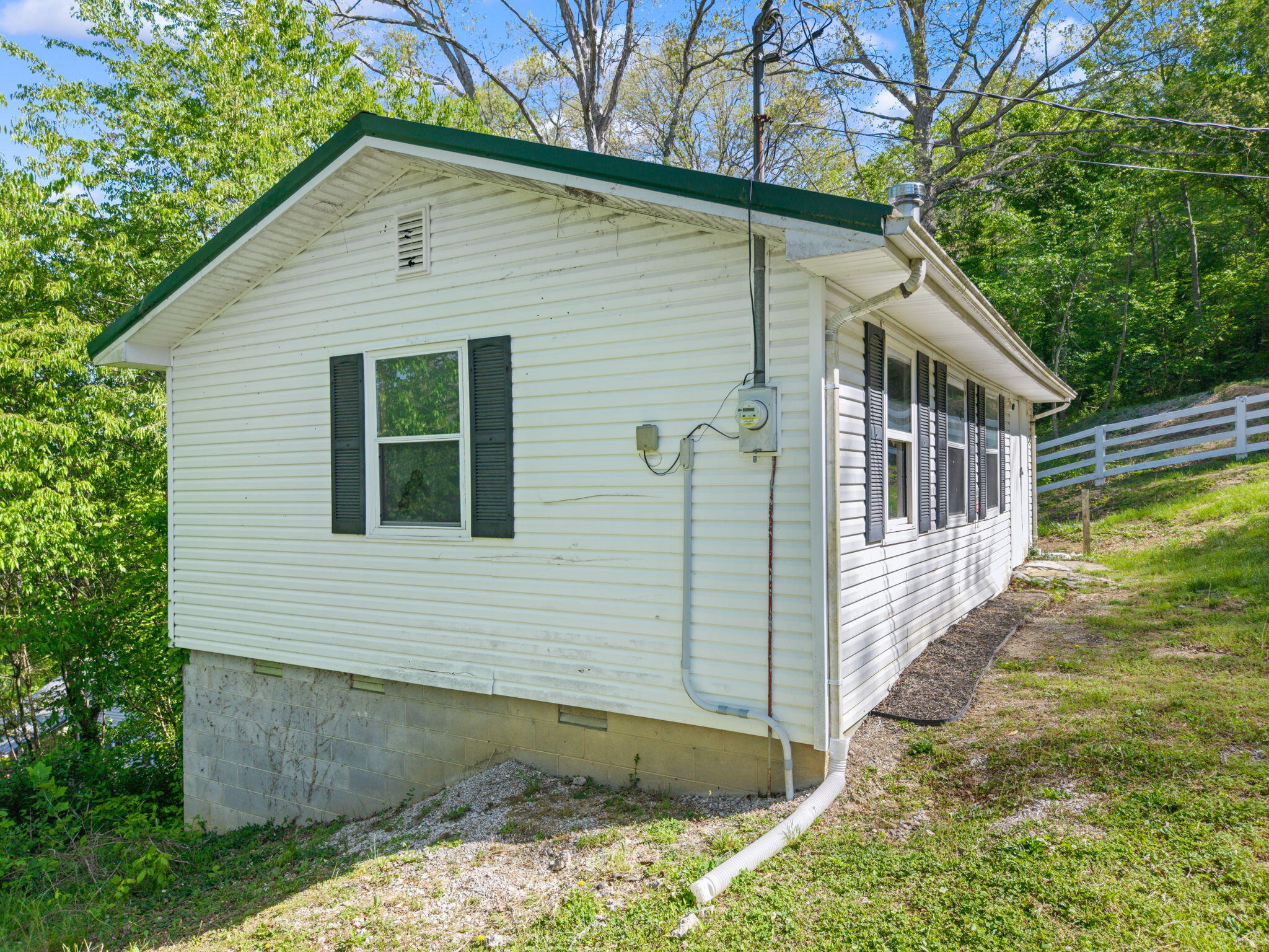 249 3rd Street Property Photo 19