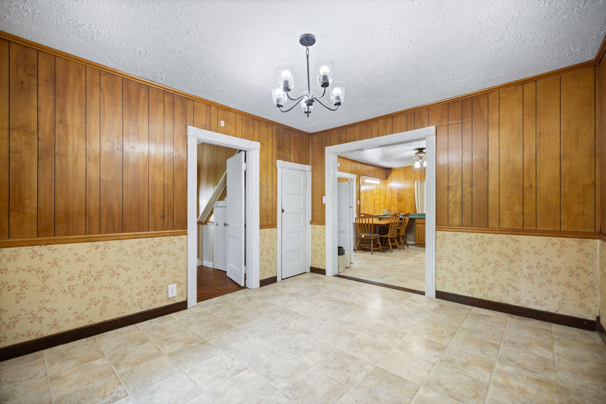 249 3rd Street Property Photo 29