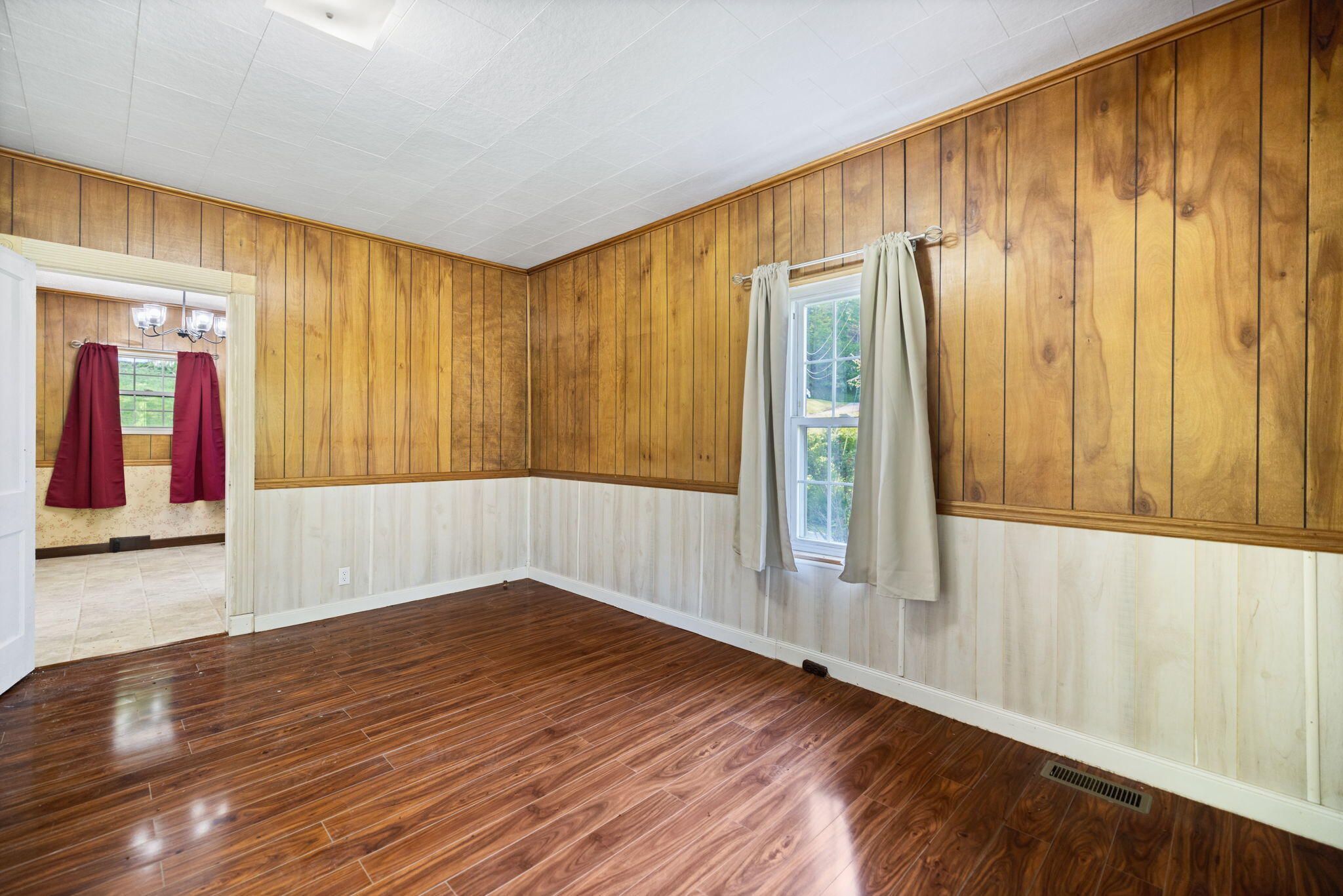 249 3rd Street Property Photo 34