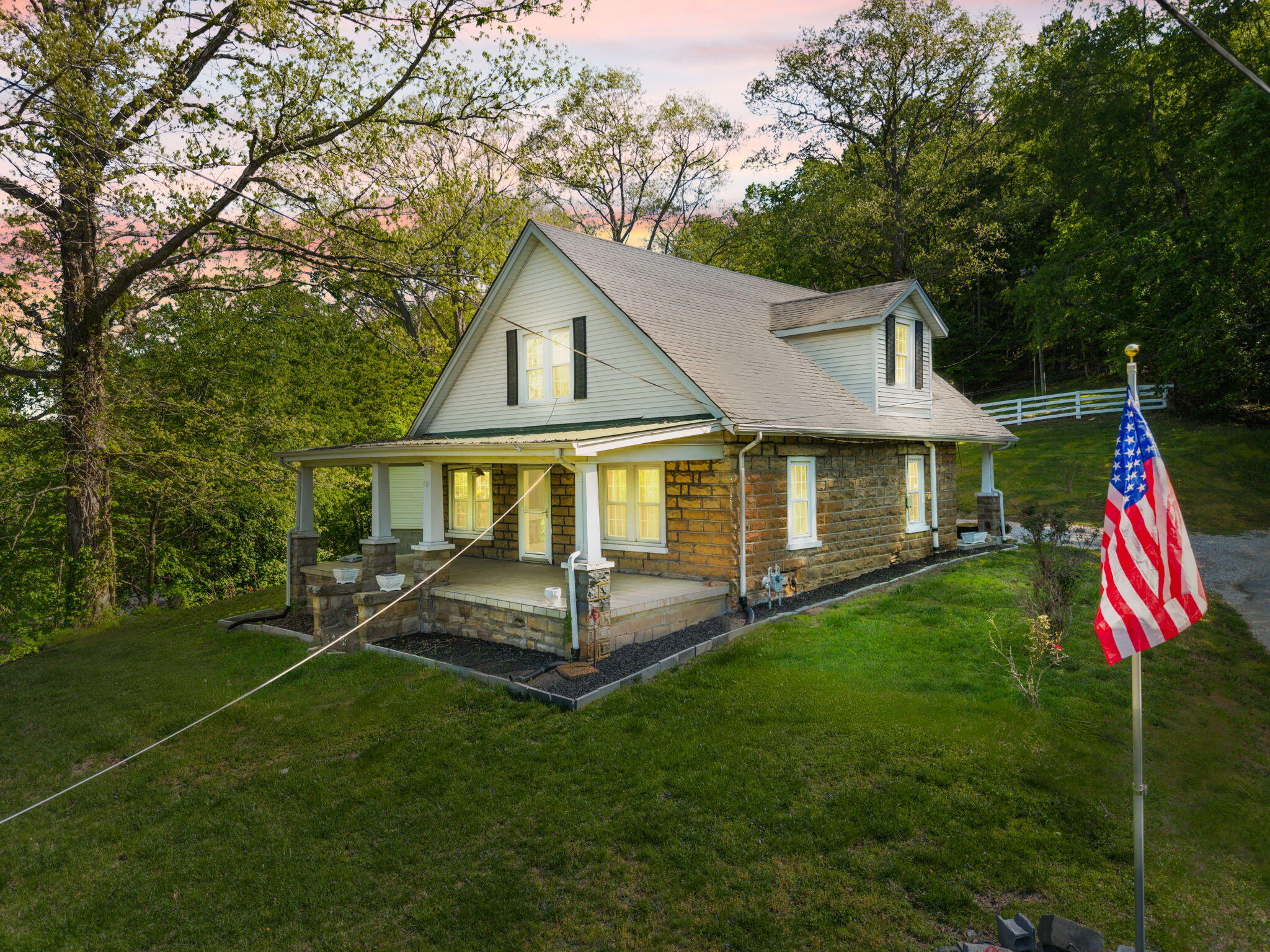 249 3rd Street Property Photo 55