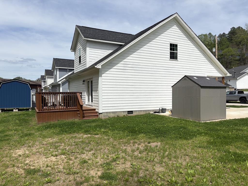 27 Wetzel Drive Property Photo 3