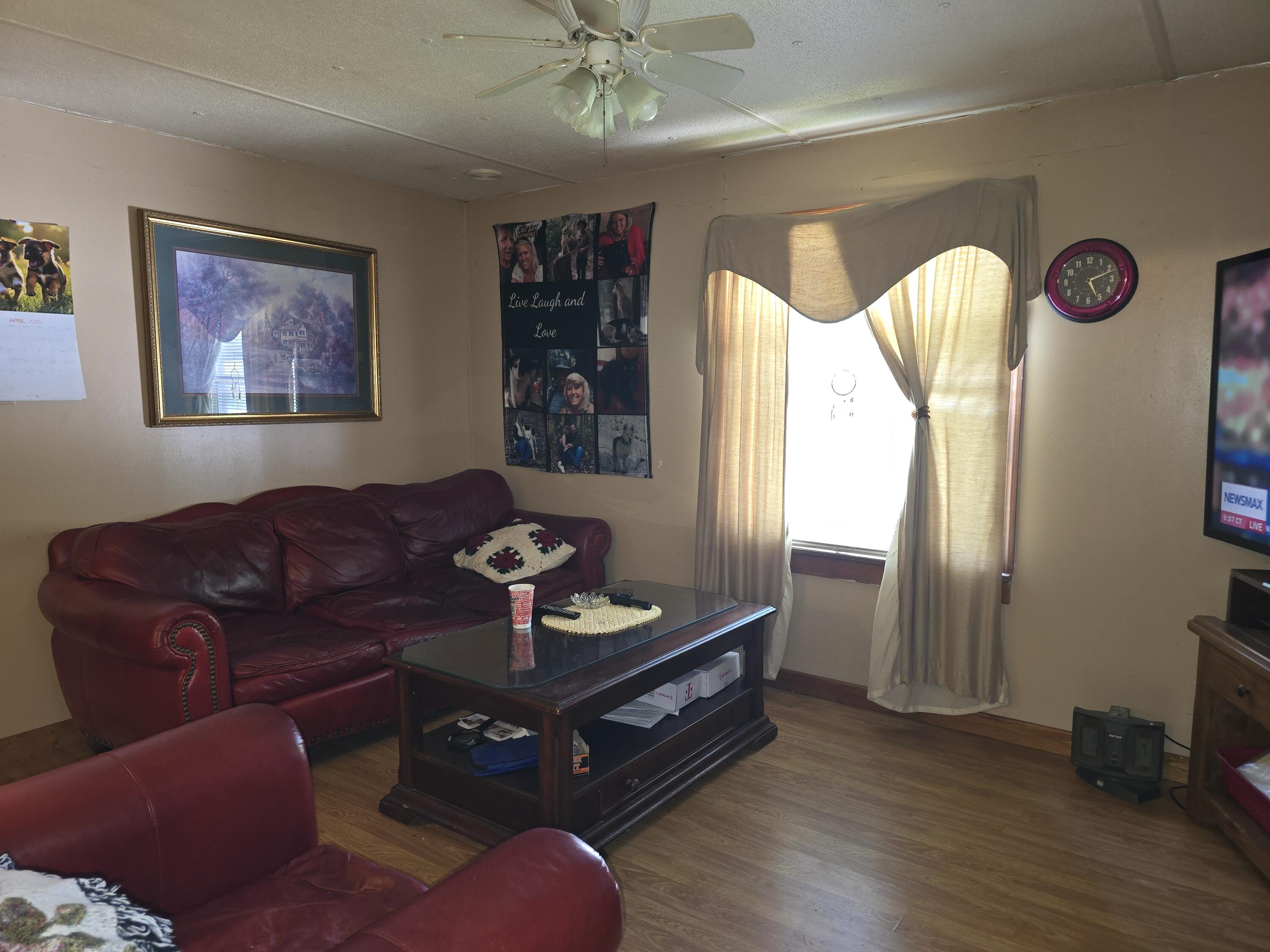 391 Rose Road Property Photo 2