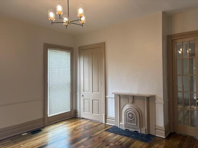 635 N Broadway Property Photo 1