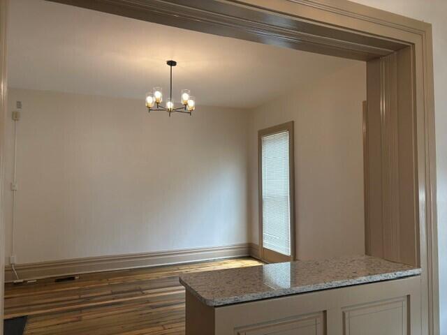 635 N Broadway Property Photo 13