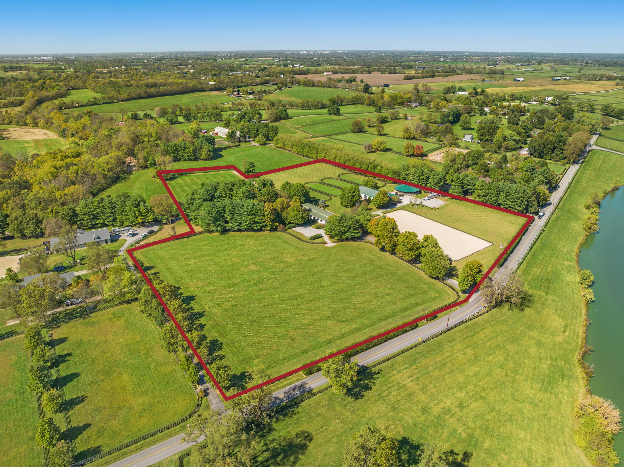 4781 Mount Horeb Pike Property Photo 2