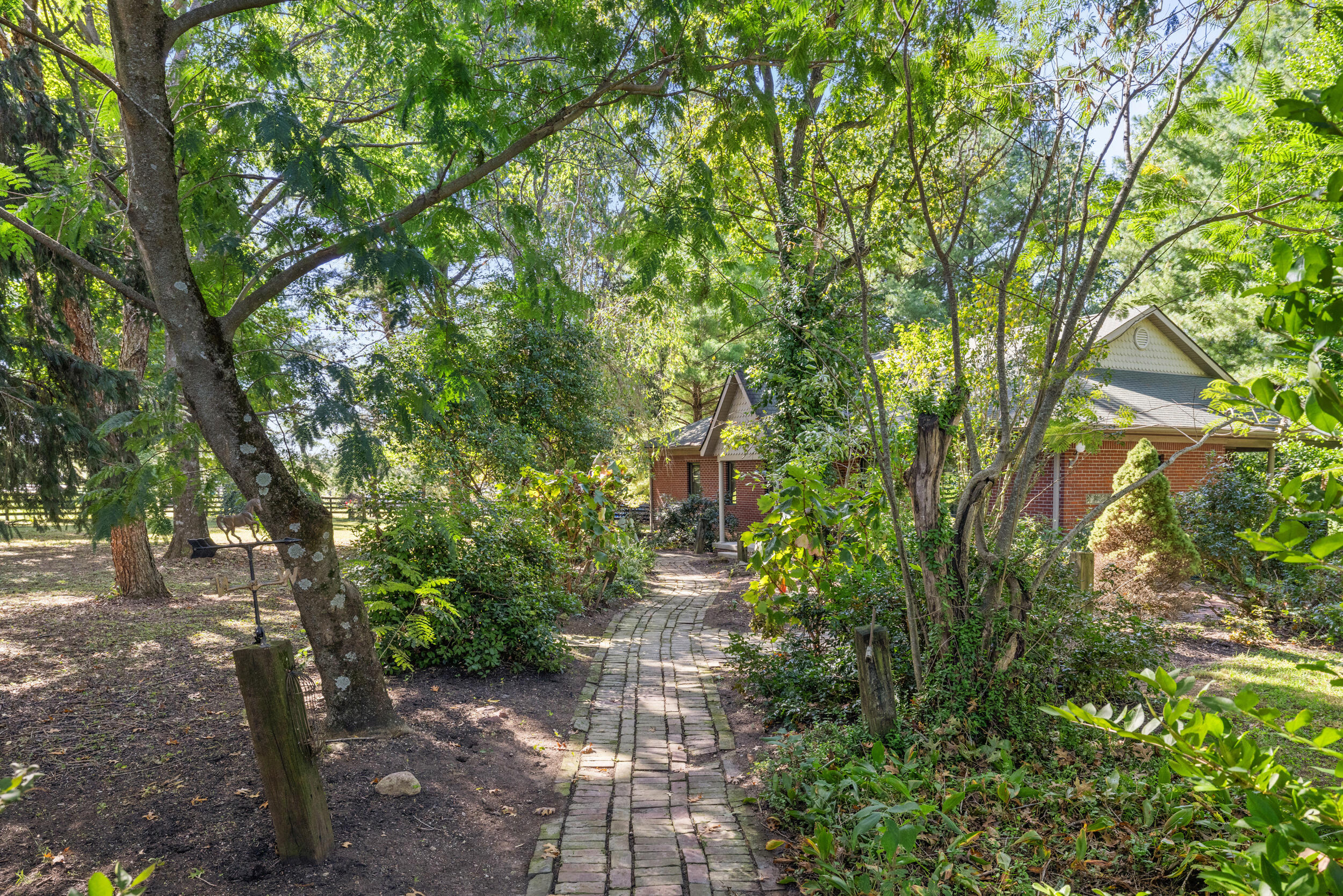 4781 Mount Horeb Pike Property Photo 4