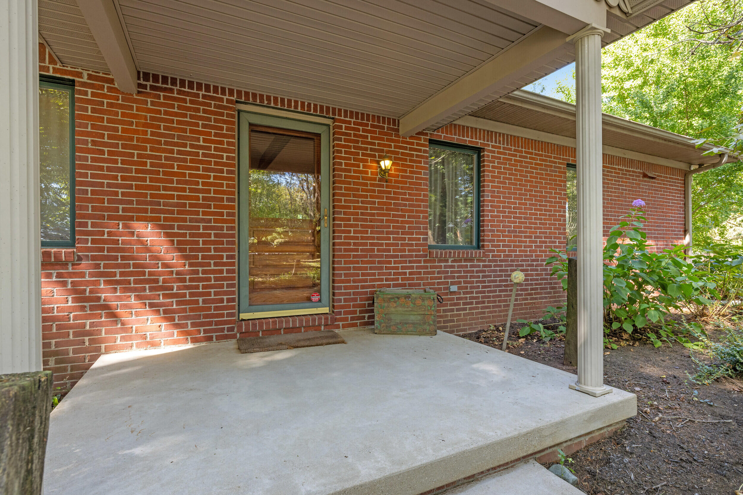 4781 Mount Horeb Pike Property Photo 6