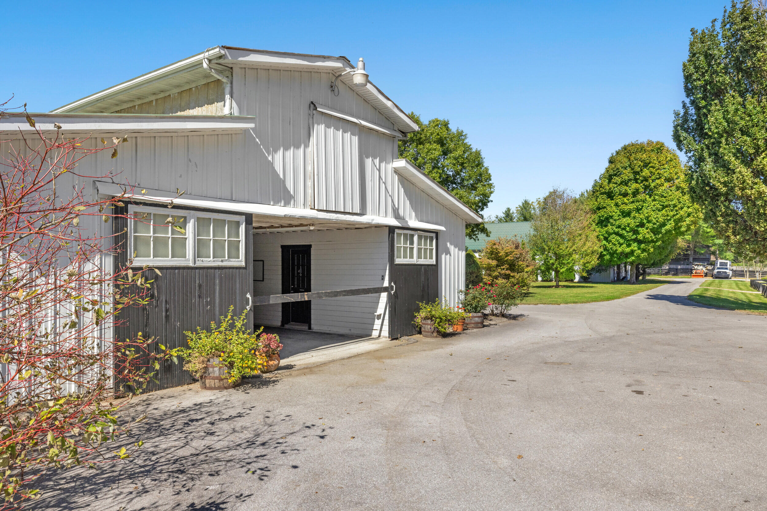 4781 Mount Horeb Pike Property Photo 27
