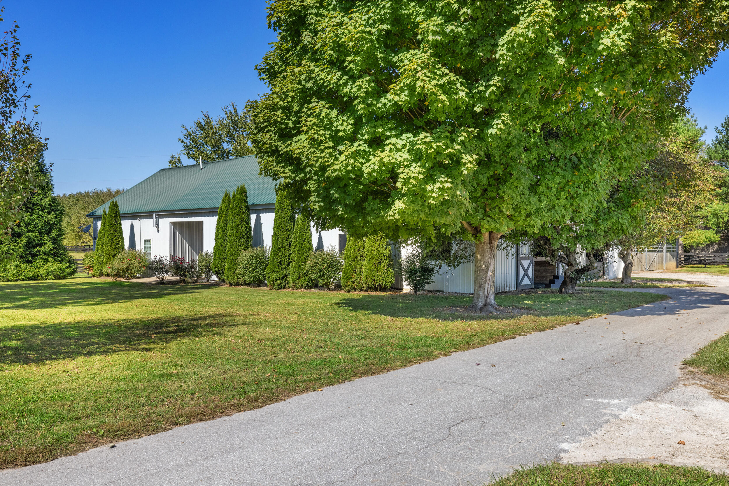 4781 Mount Horeb Pike Property Photo 38