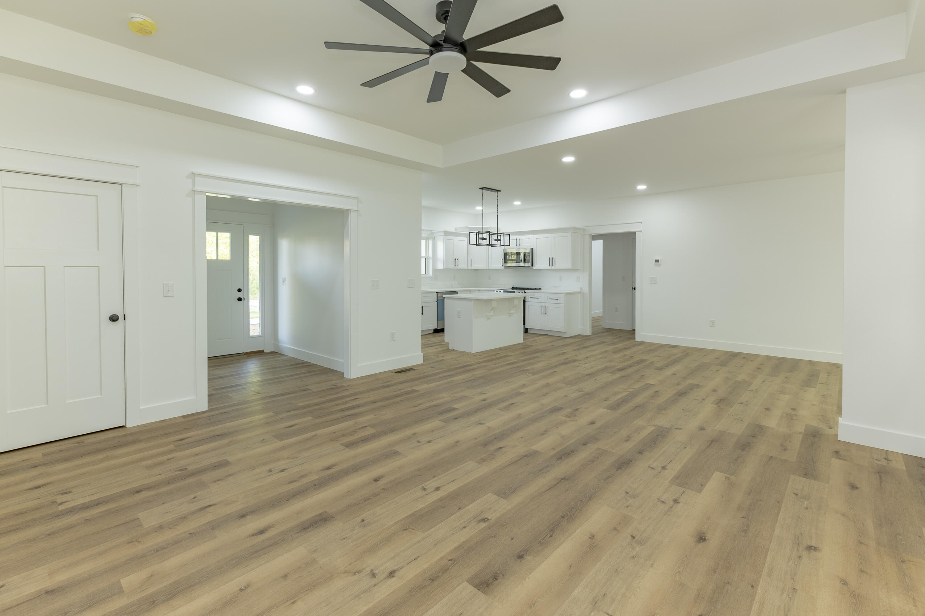22 E Golden Island Property Photo 7