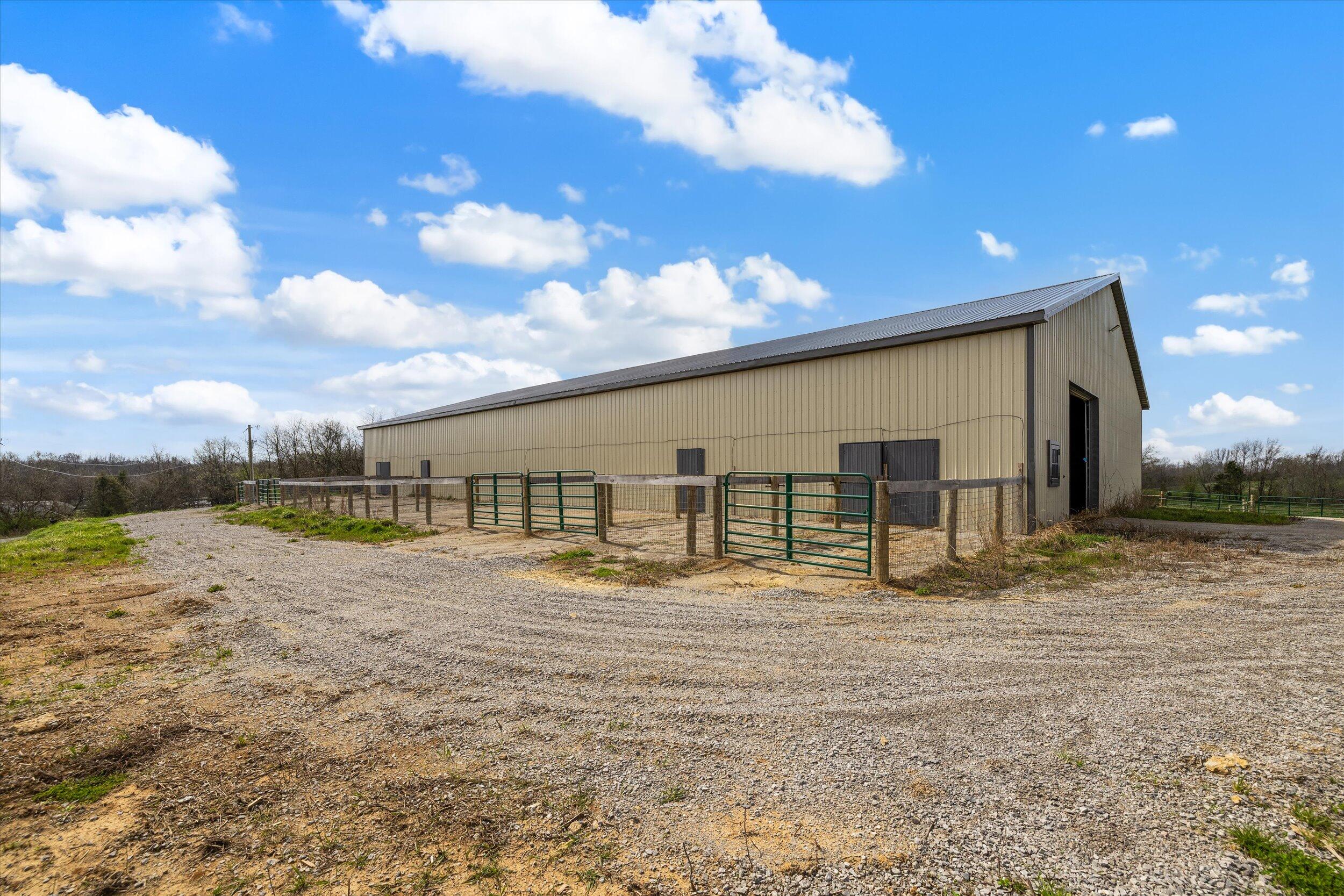 101 Frontage Road Property Photo 35