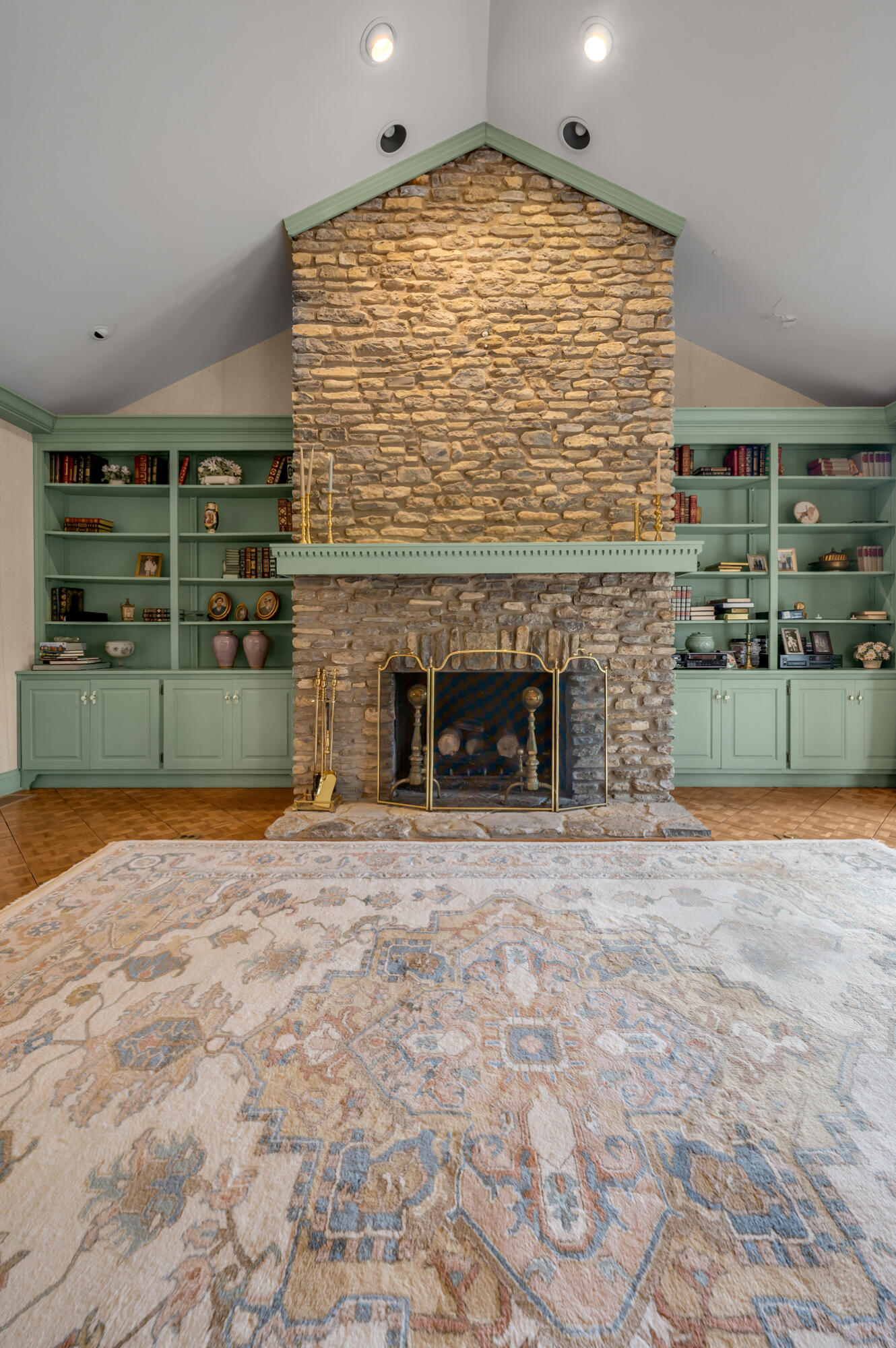 105 Old Farm Road Property Photo 11