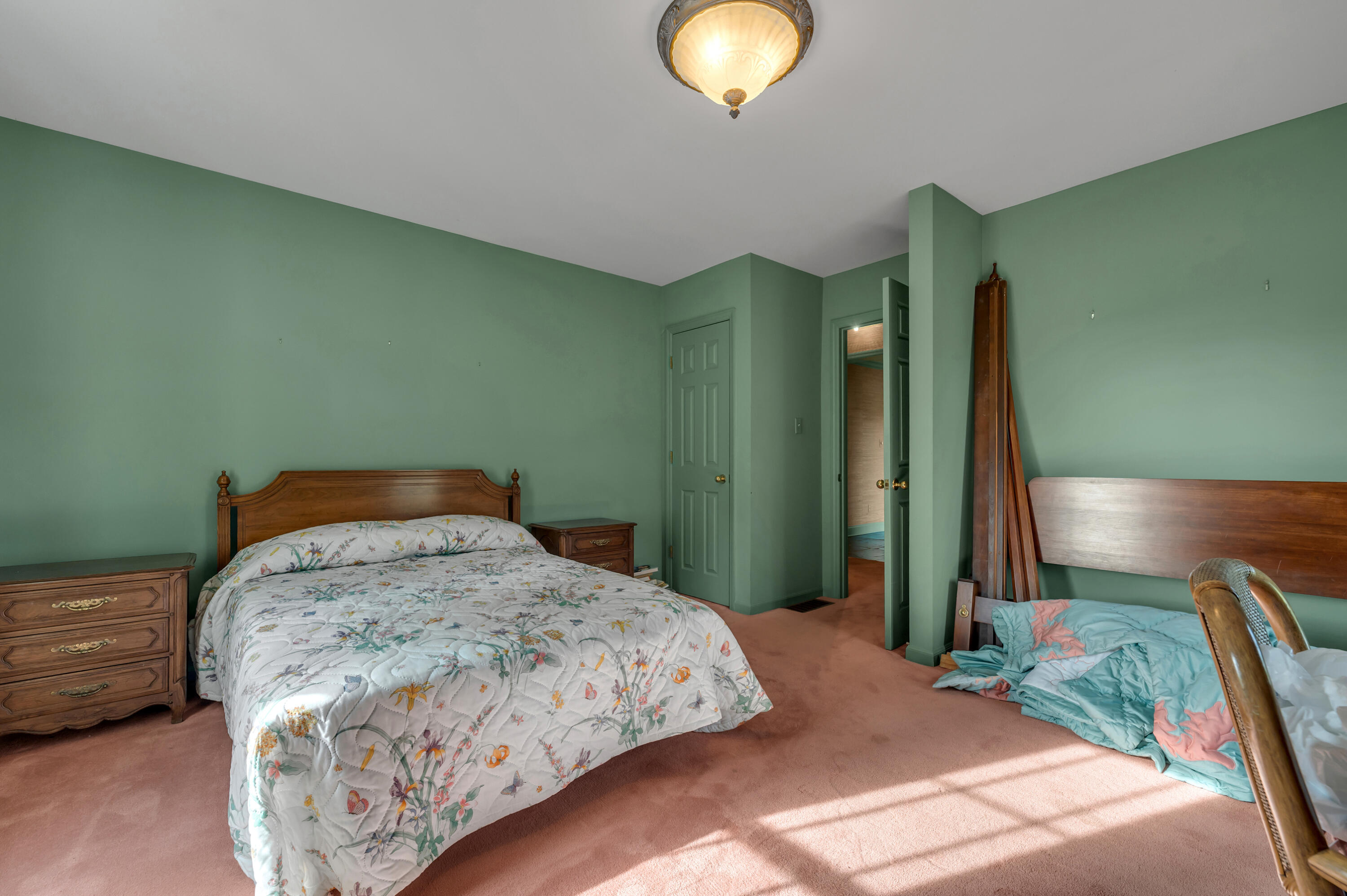105 Old Farm Road Property Photo 32