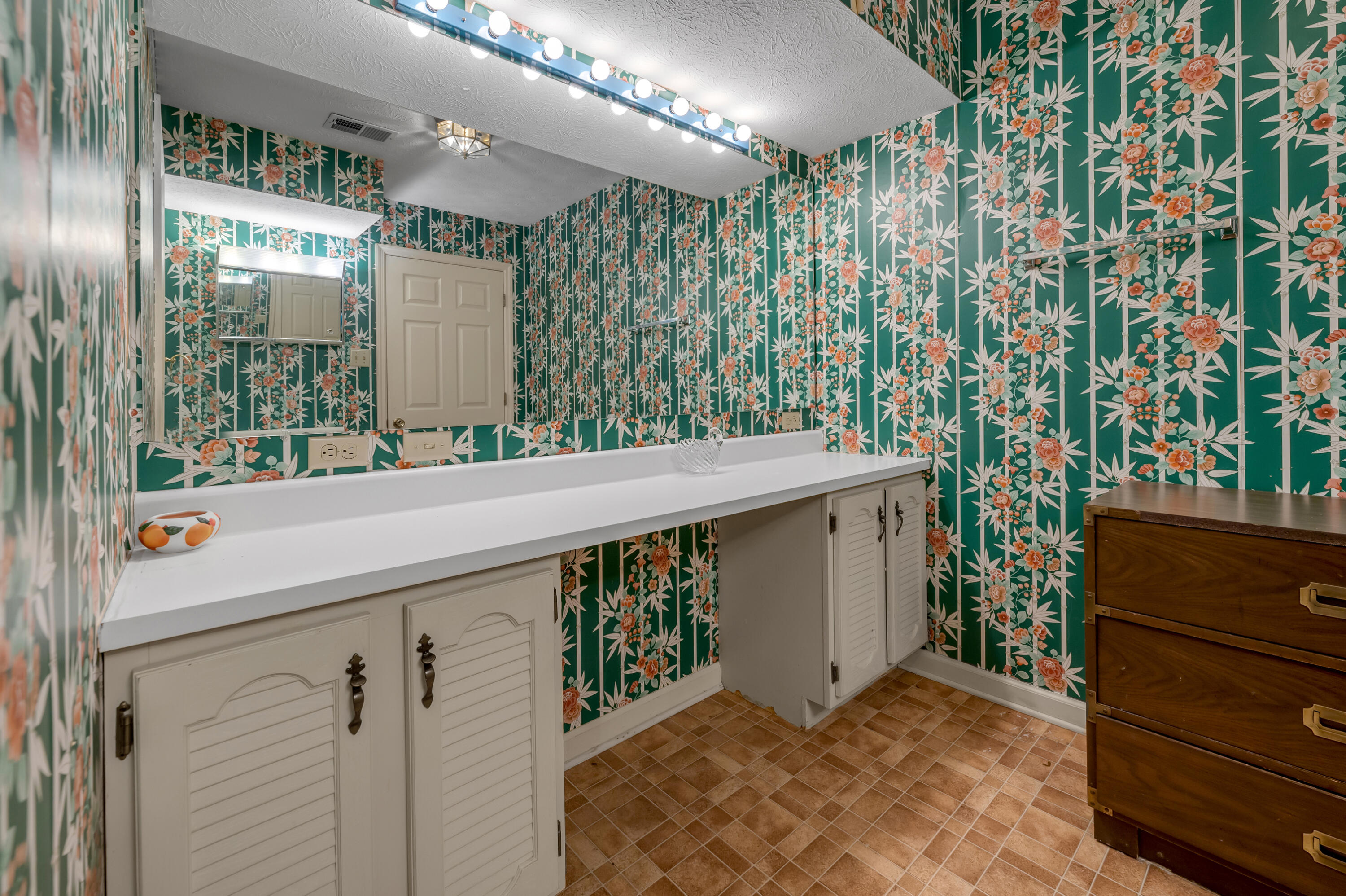105 Old Farm Road Property Photo 60