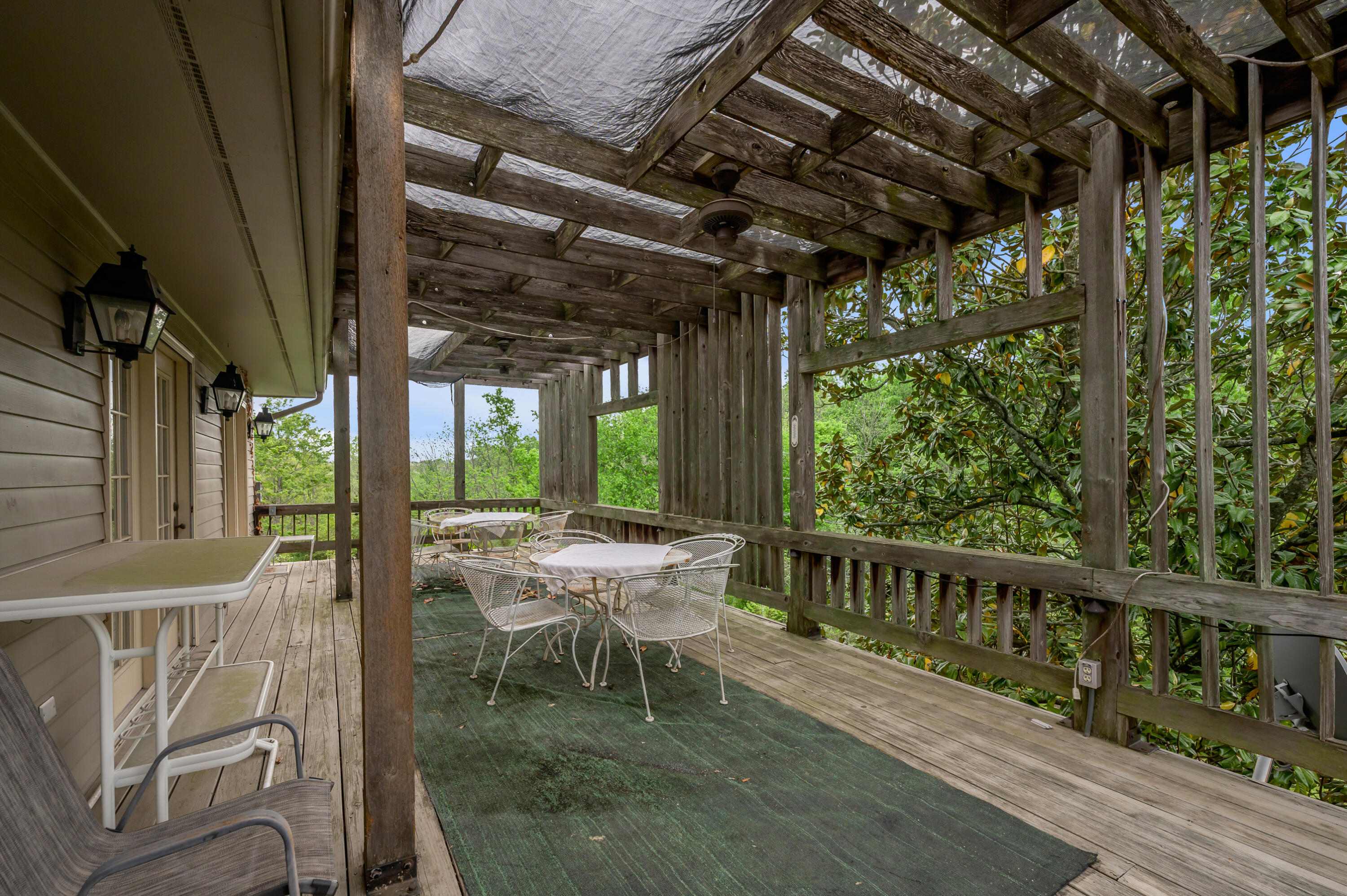 105 Old Farm Road Property Photo 83