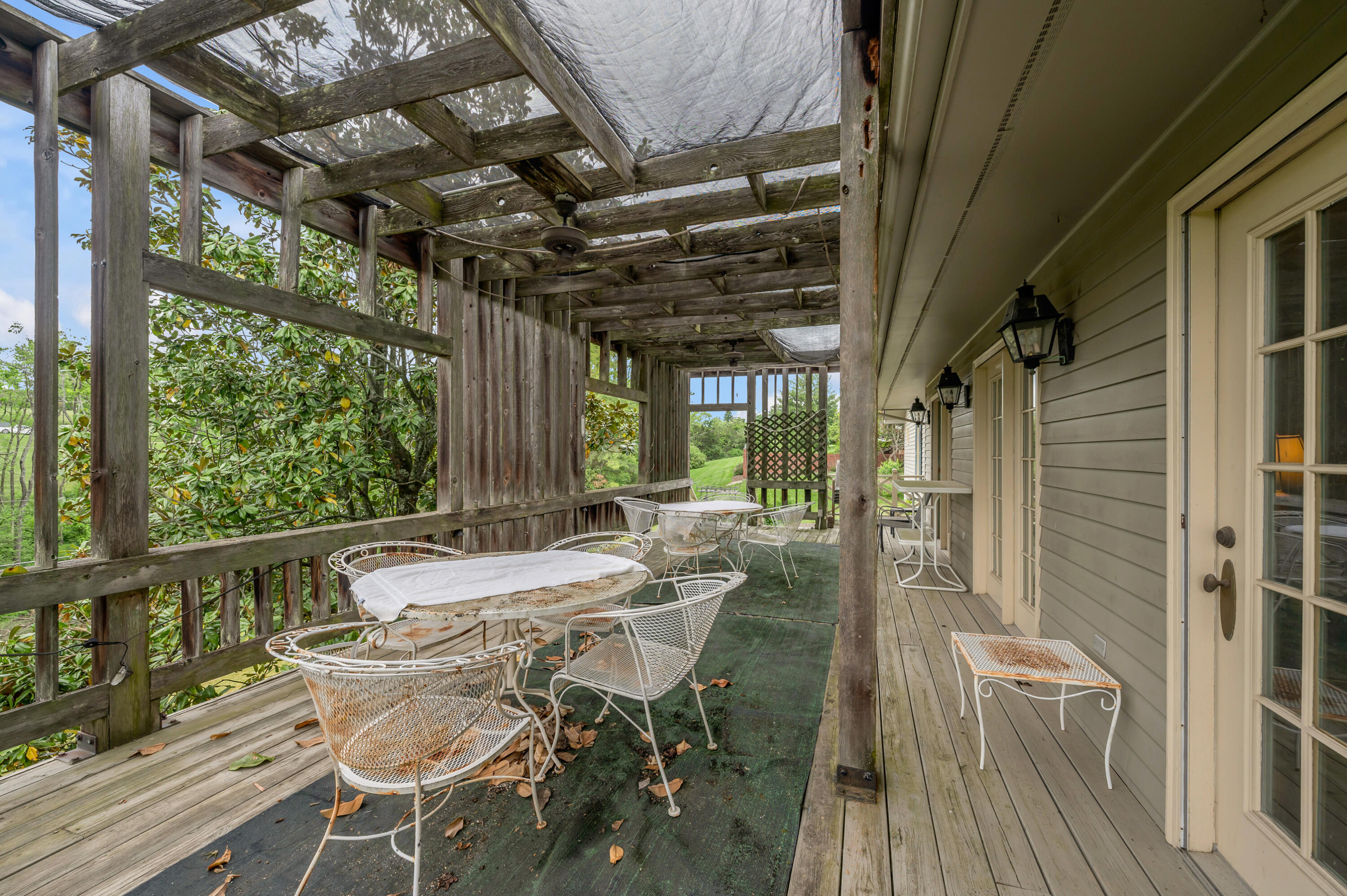 105 Old Farm Road Property Photo 84