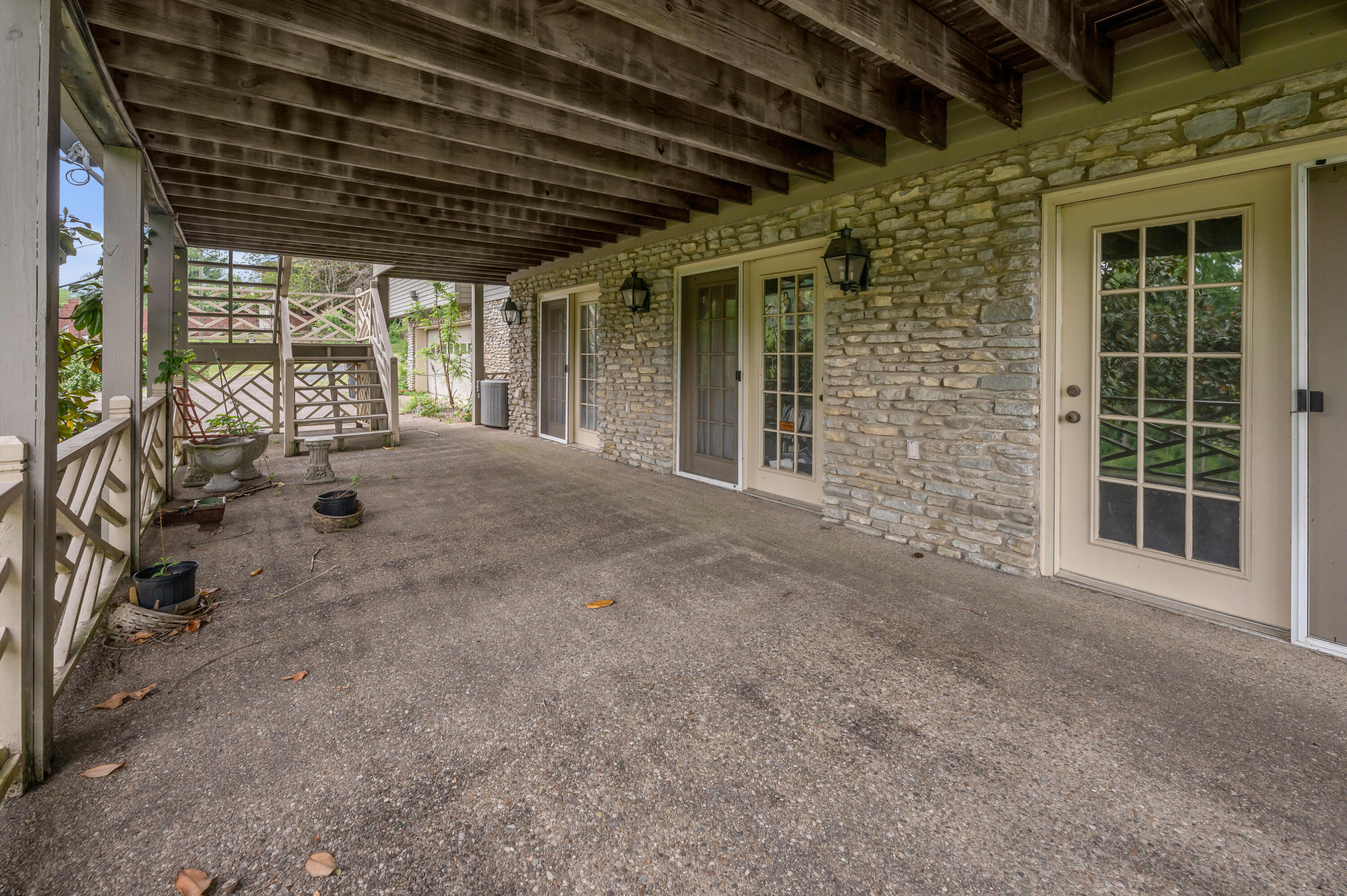 105 Old Farm Road Property Photo 89