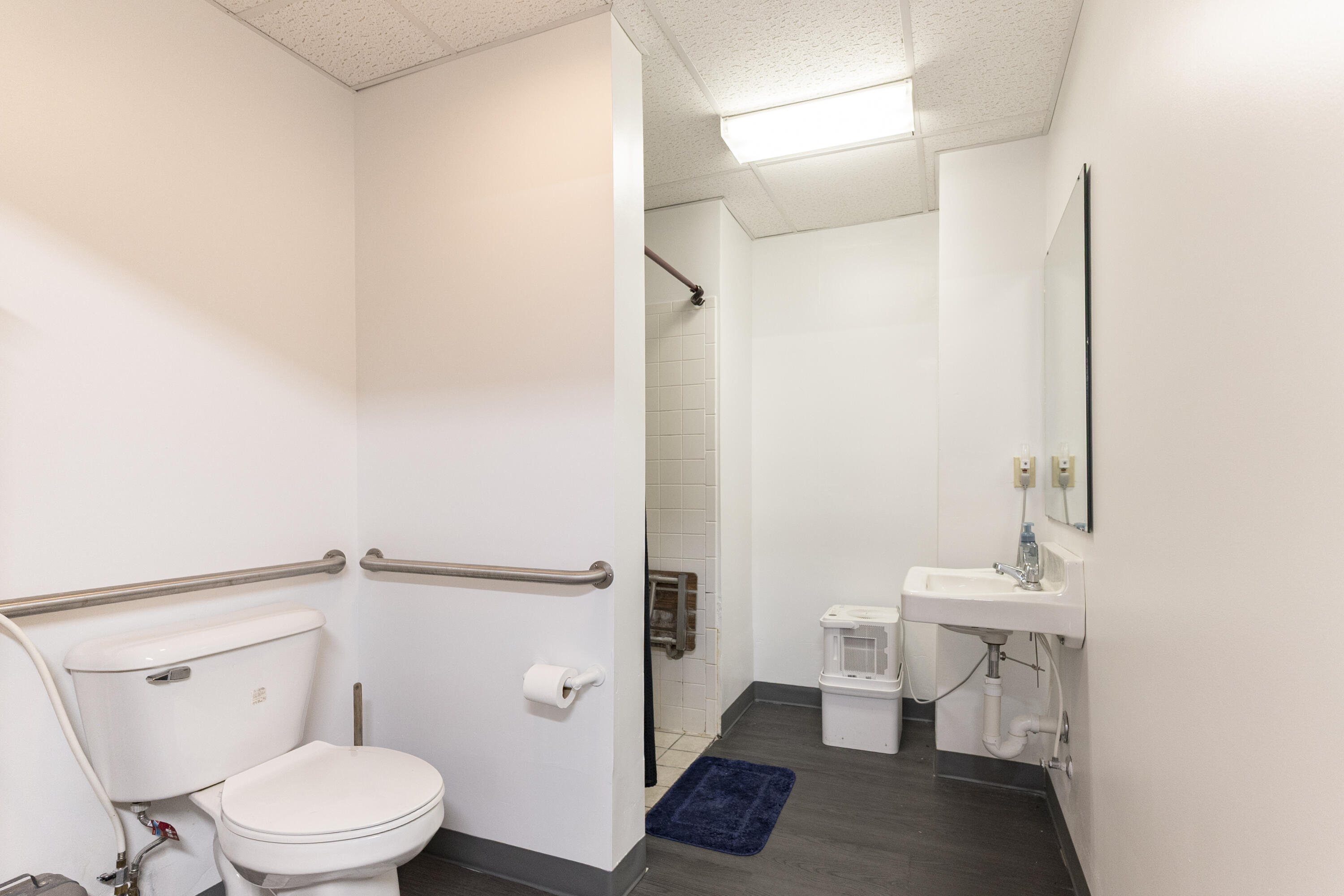 1104 N Main Street Property Photo 46