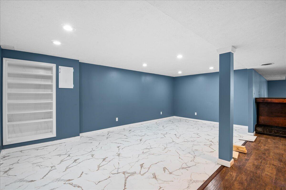 7620 Todd Street Property Photo 33