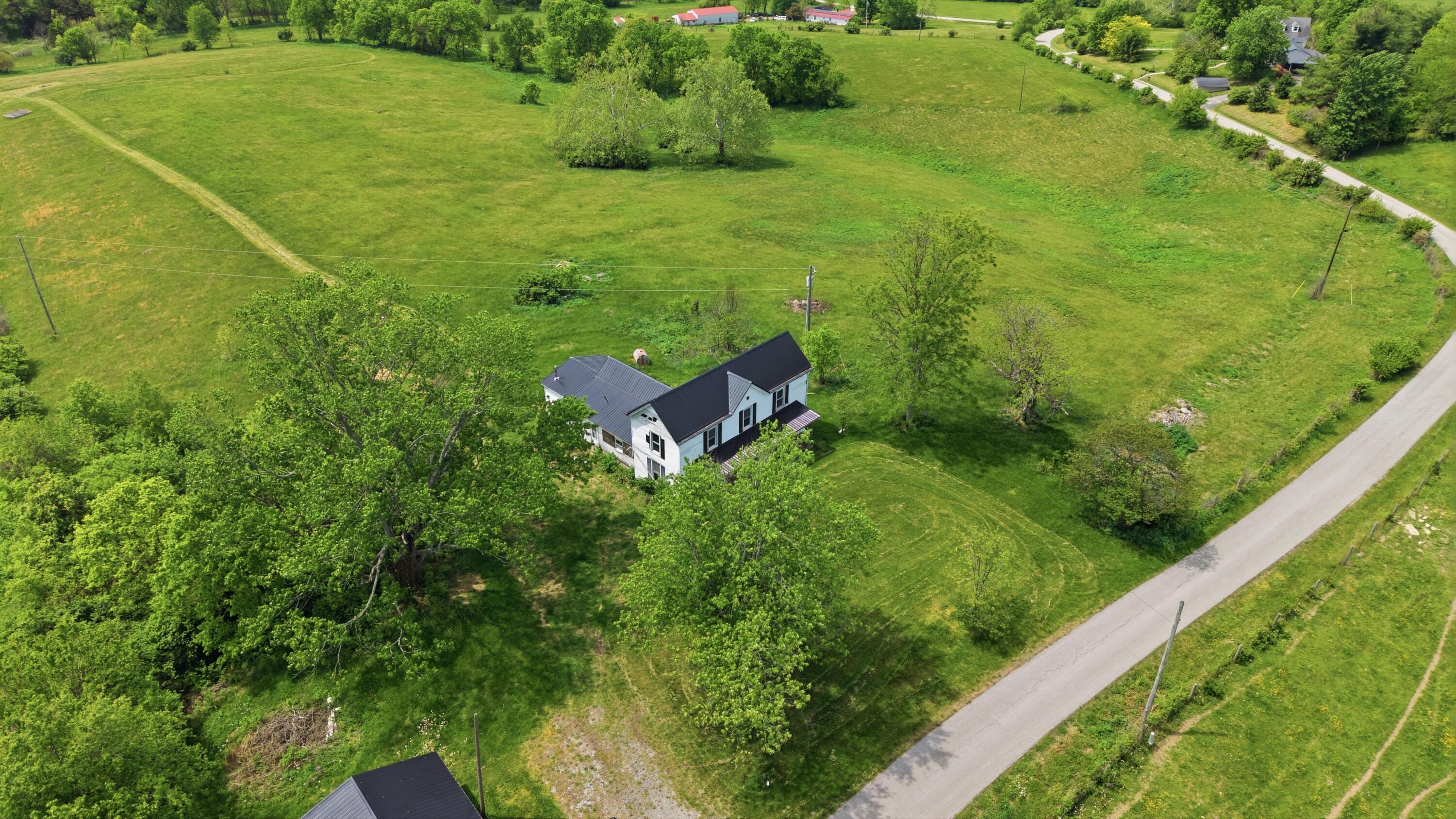 650 Gillispie Road Property Photo 5