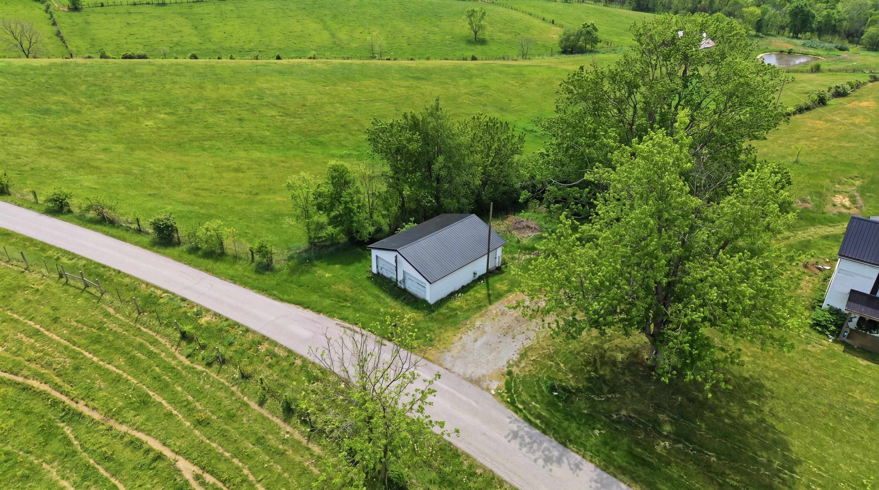 650 Gillispie Road Property Photo 11