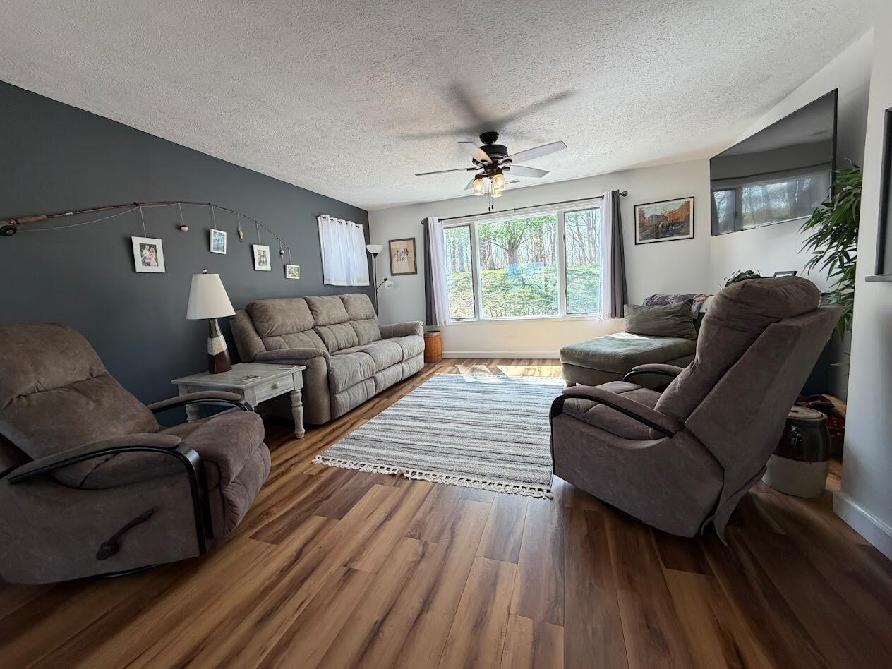 404 Lorel Dunbar Road Property Photo 5