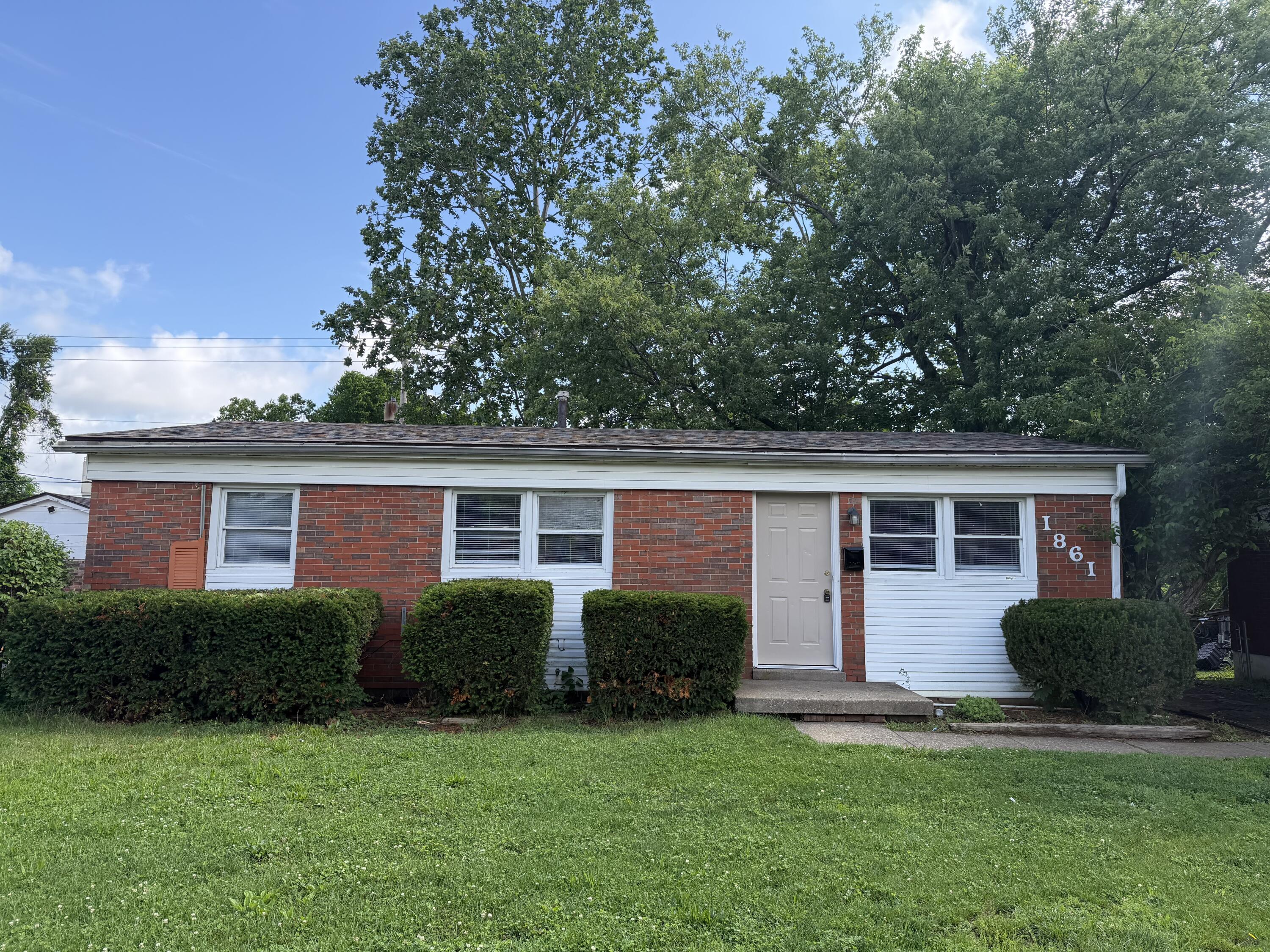 1861 Dunkirk Drive Property Photo 2