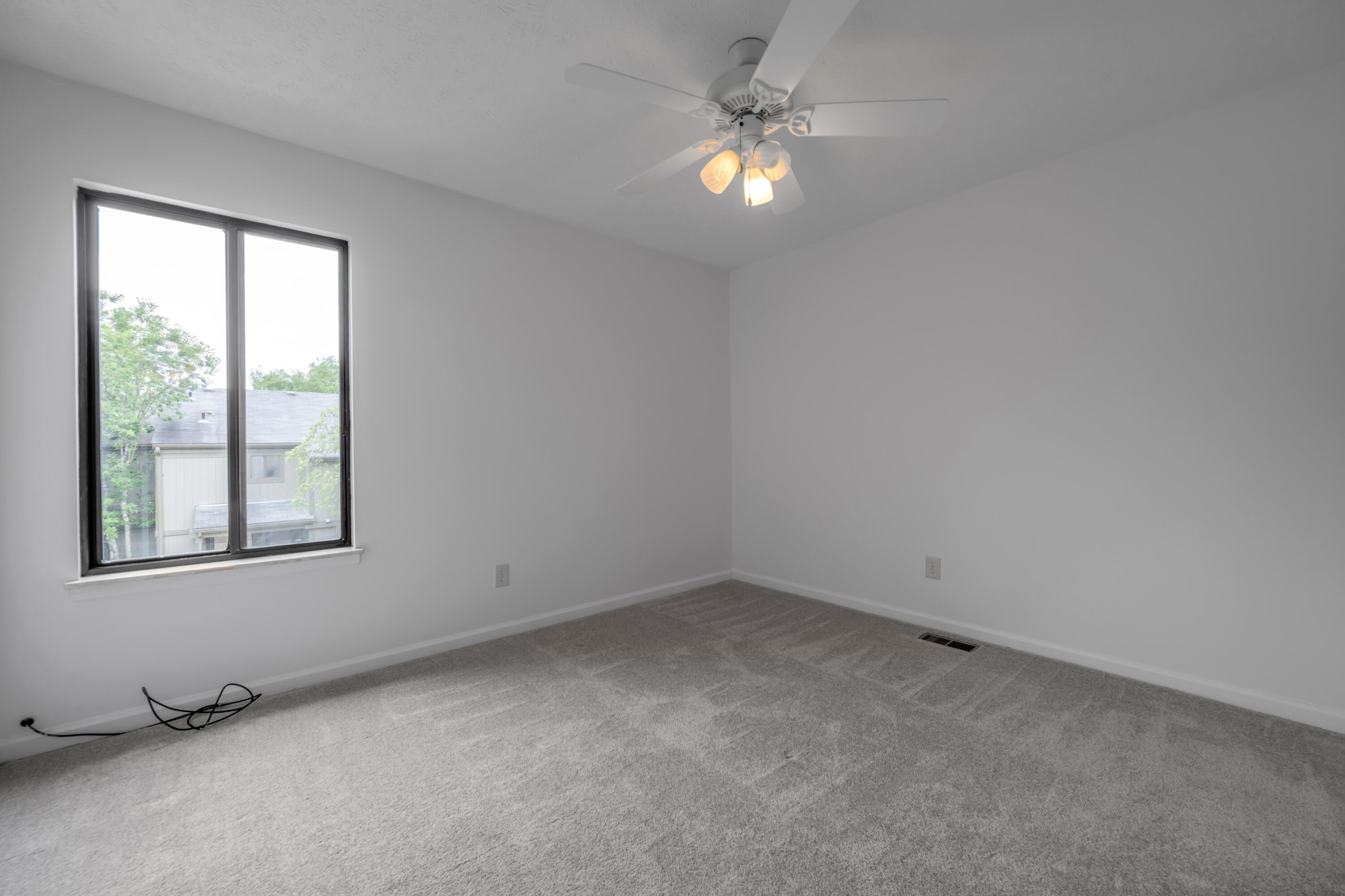 500 Laketower Drive Unit 23 Property Photo 27