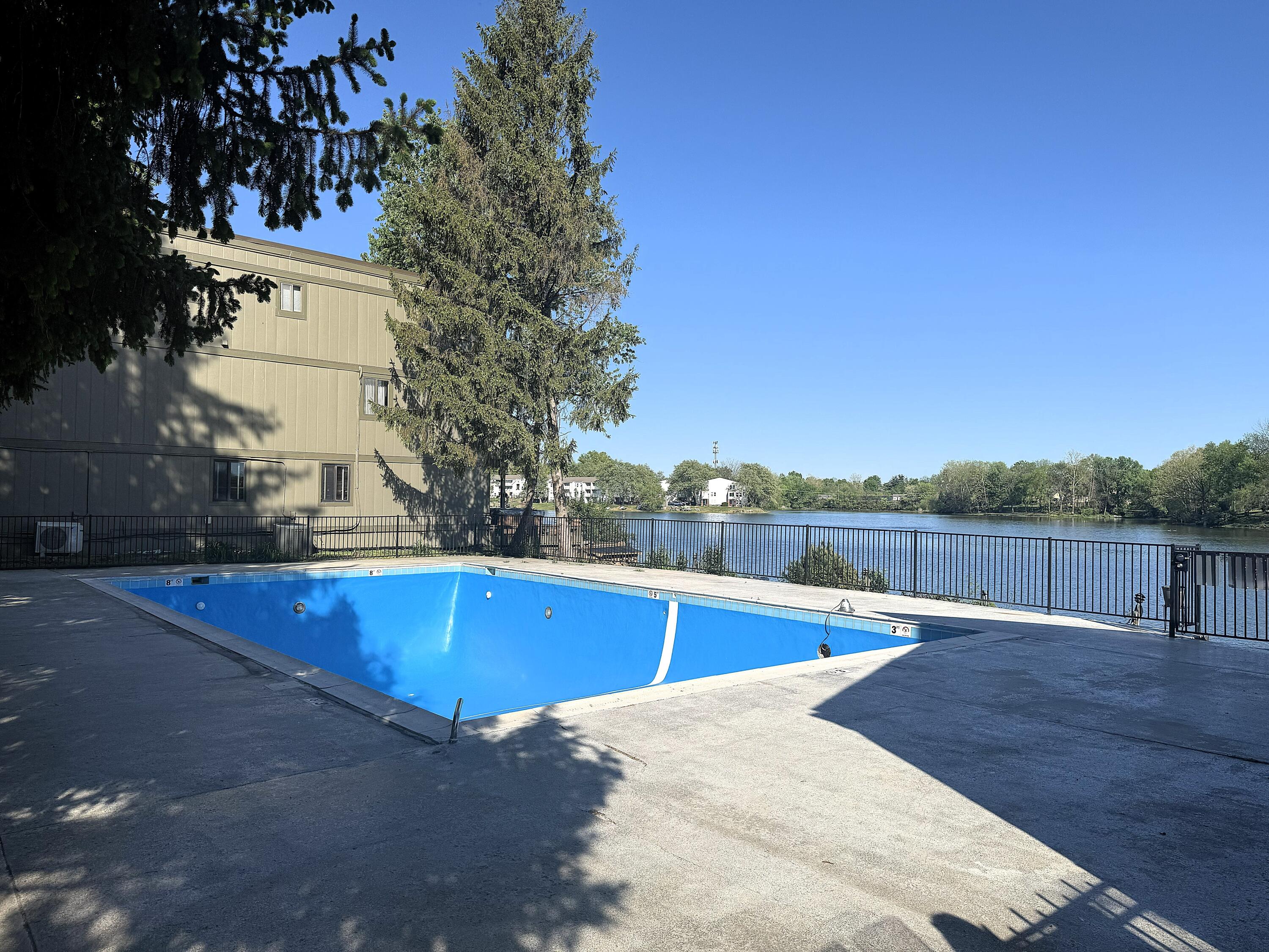 500 Laketower Drive Unit 23 Property Photo 35