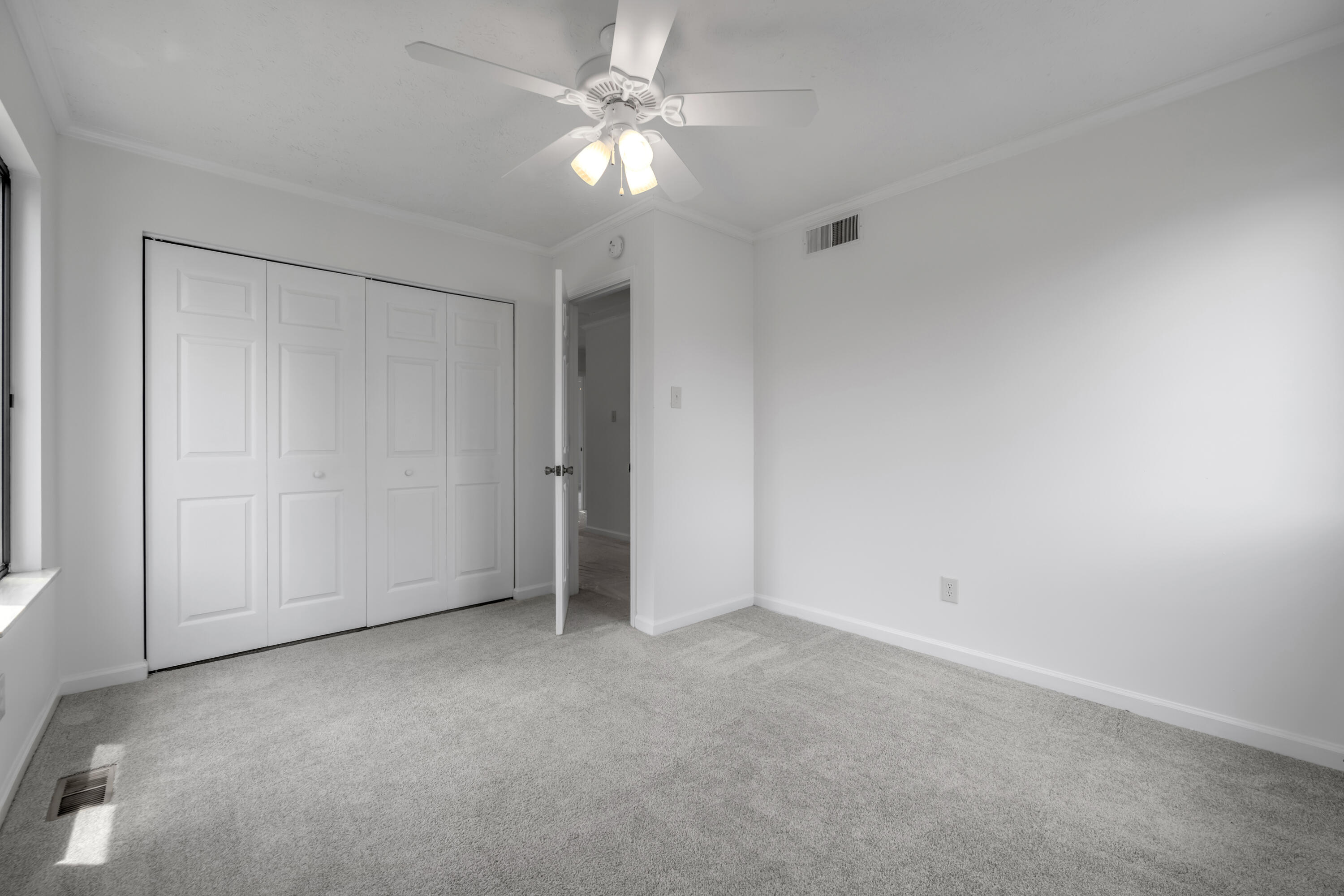 500 Laketower Drive Unit 23 Property Photo 38