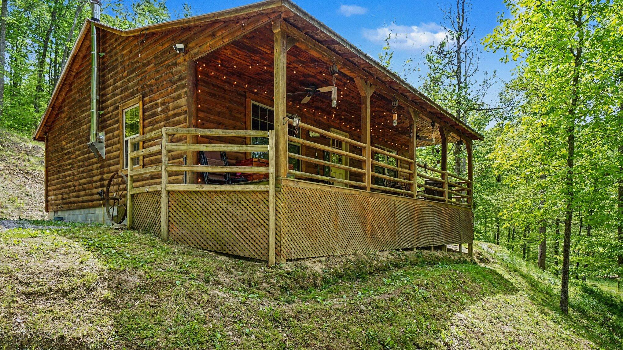 1630 Lower Hatcher Creek Road Property Photo 4