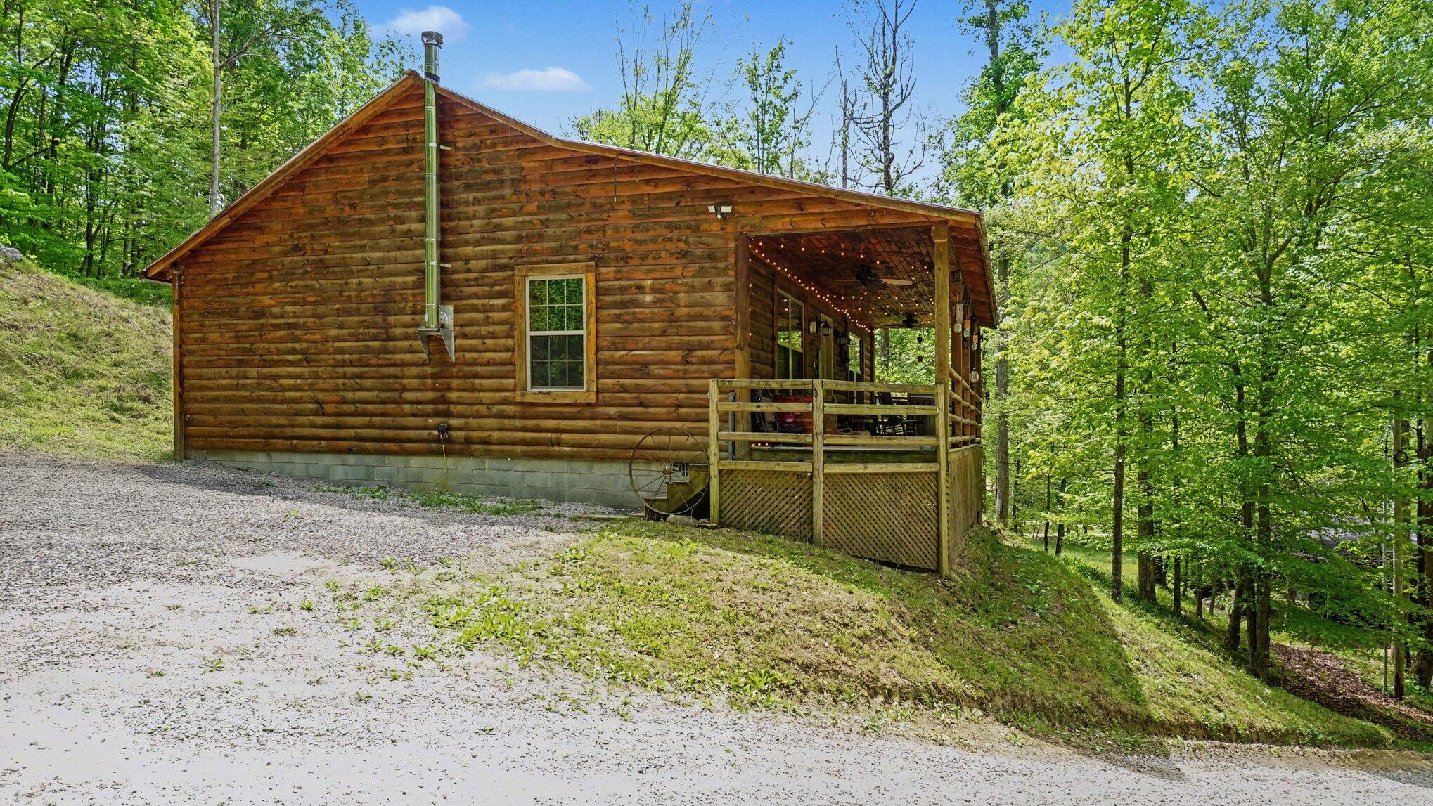 1630 Lower Hatcher Creek Road Property Photo 6