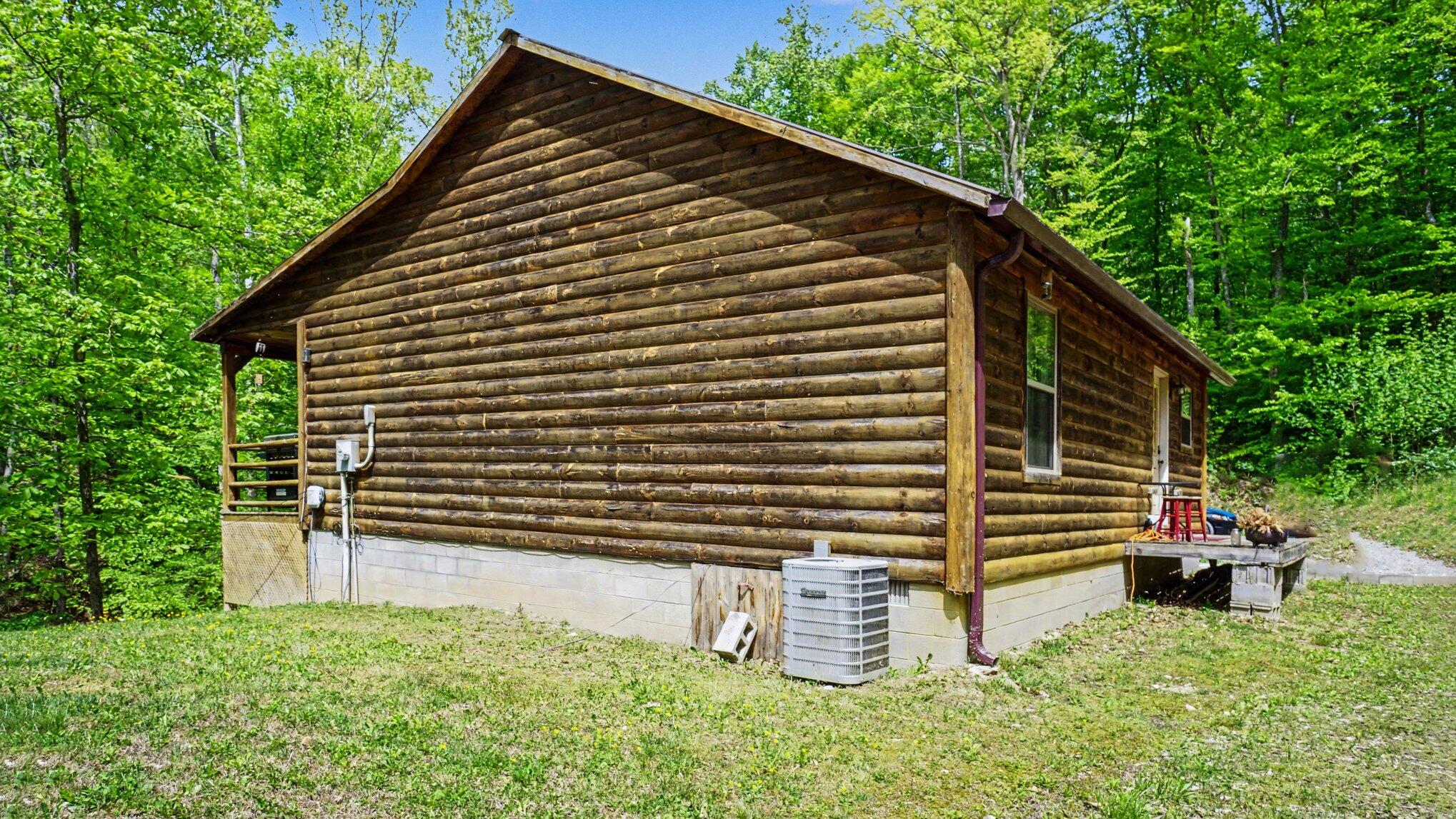 1630 Lower Hatcher Creek Road Property Photo 7