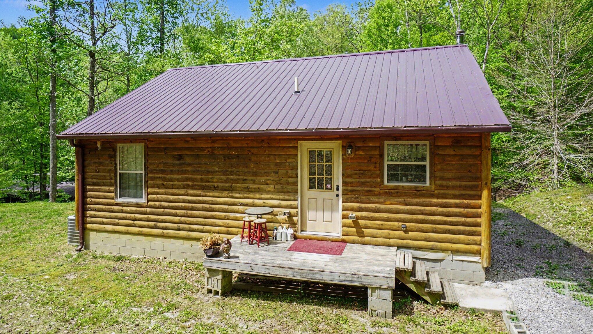 1630 Lower Hatcher Creek Road Property Photo 8