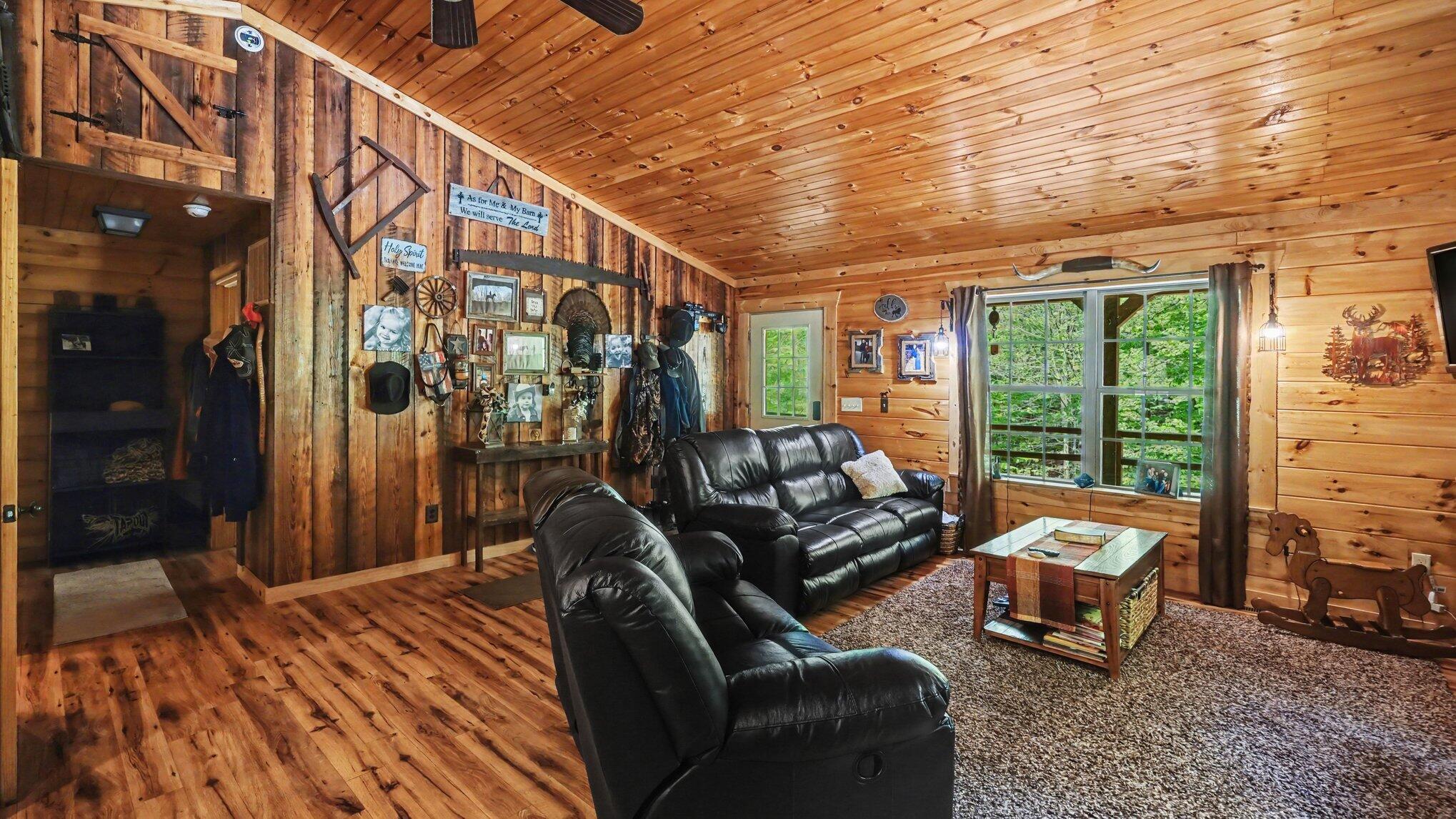 1630 Lower Hatcher Creek Road Property Photo 11