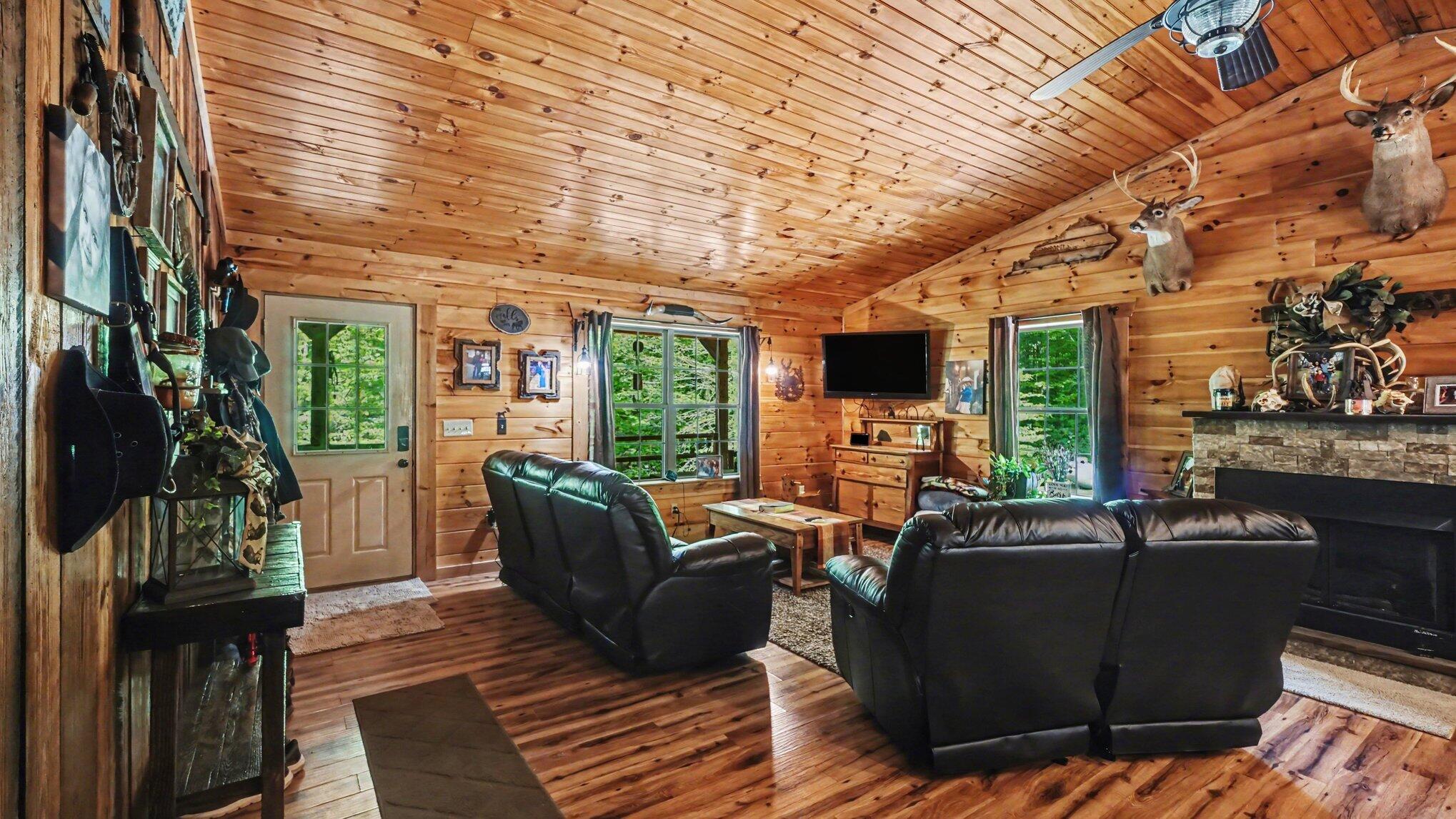 1630 Lower Hatcher Creek Road Property Photo 12
