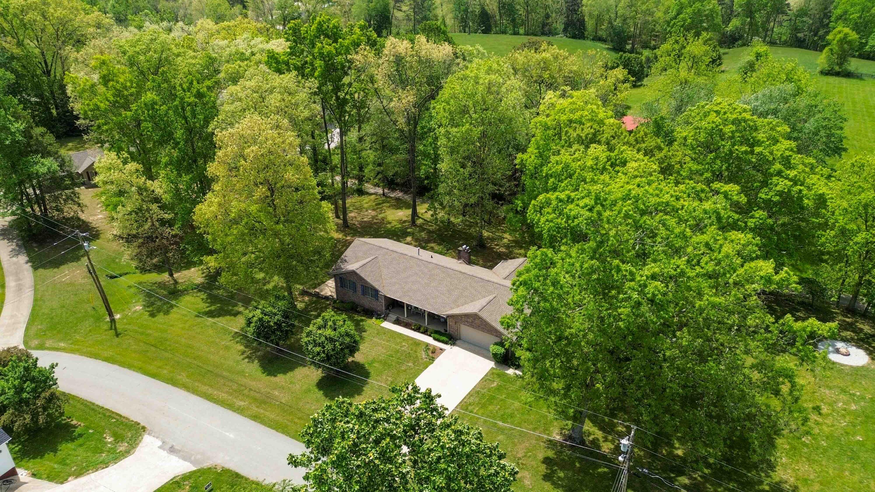 1242 Yorkshire Estates Road Property Photo 16