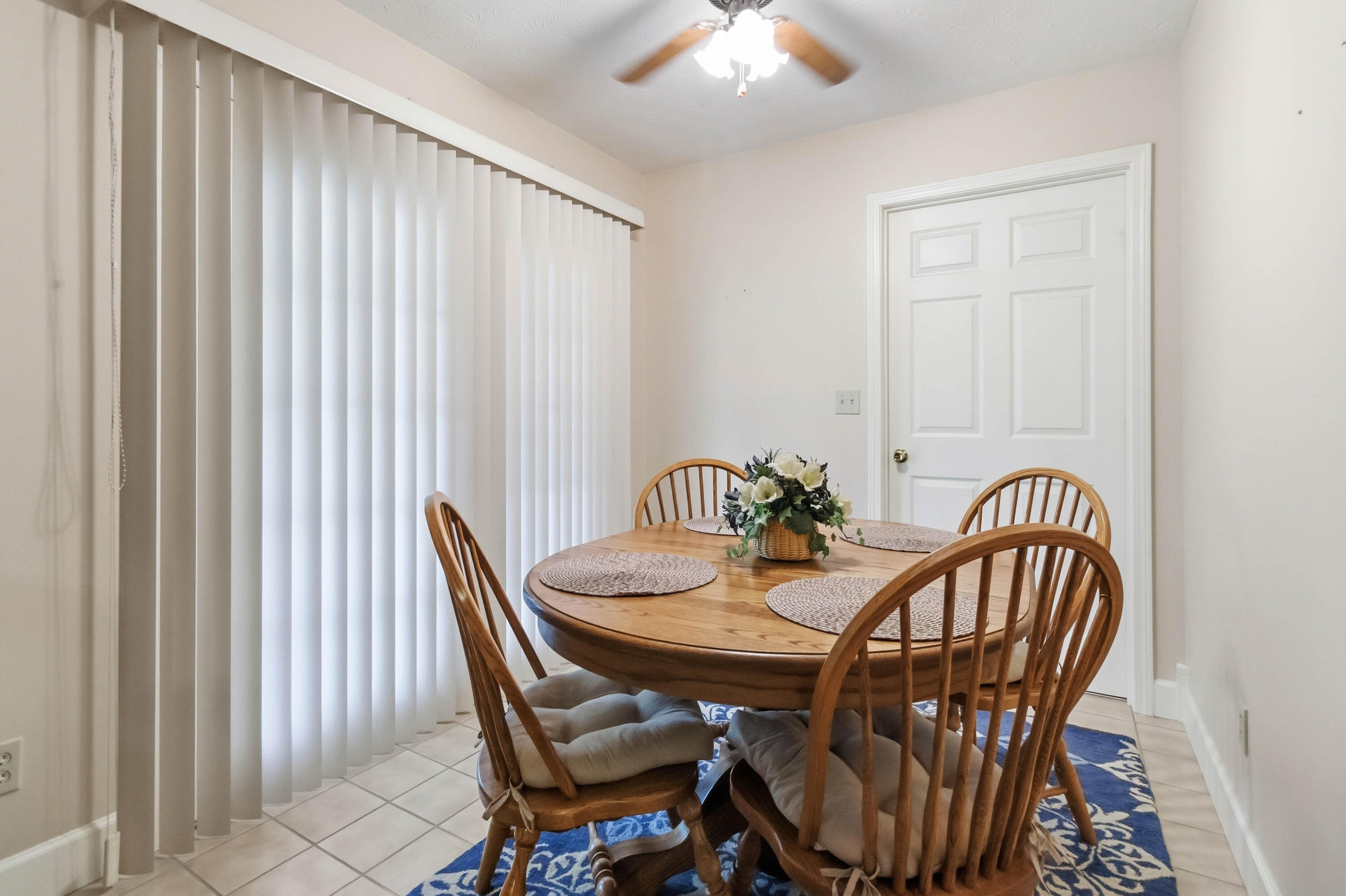 1242 Yorkshire Estates Road Property Photo 37