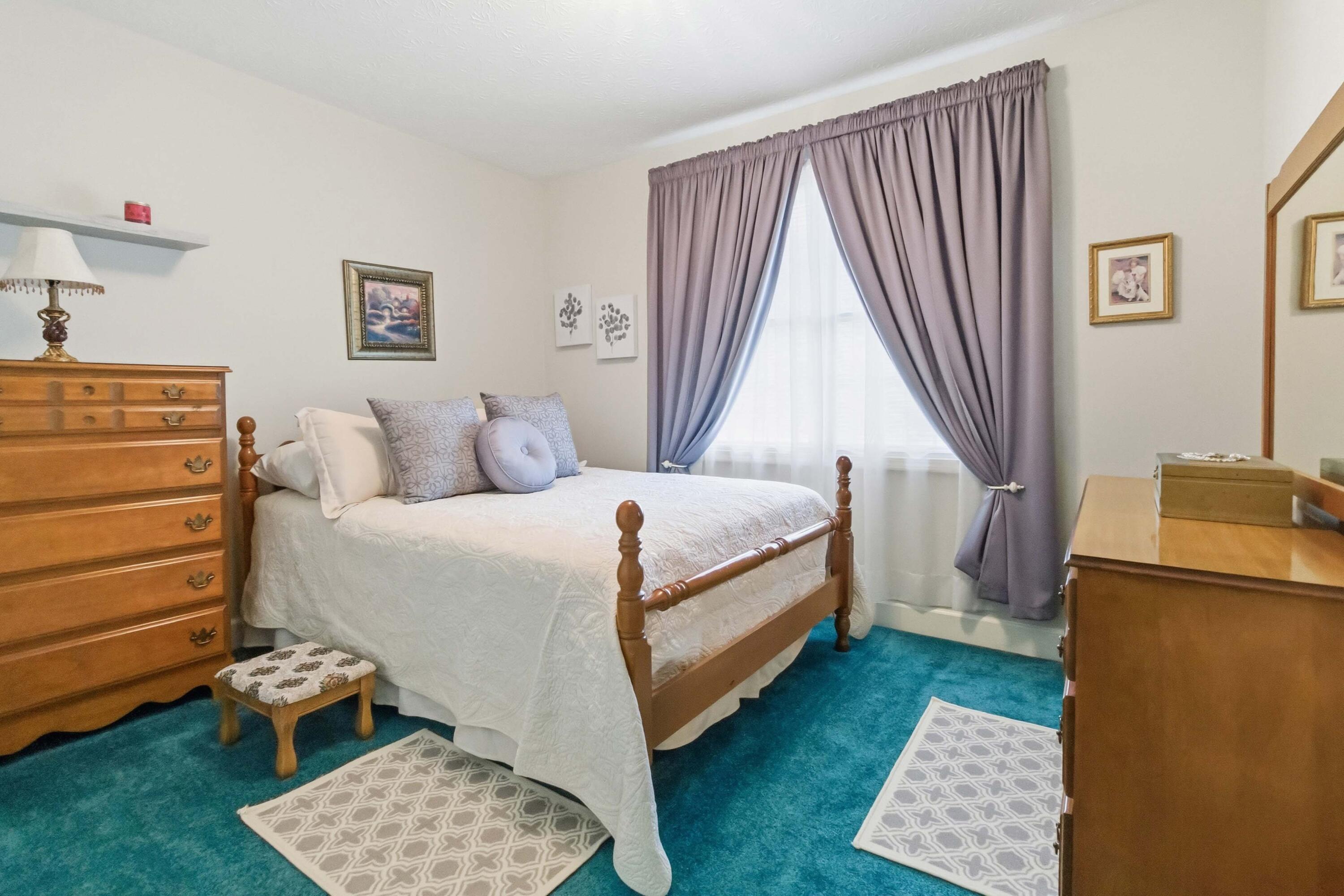 1242 Yorkshire Estates Road Property Photo 39
