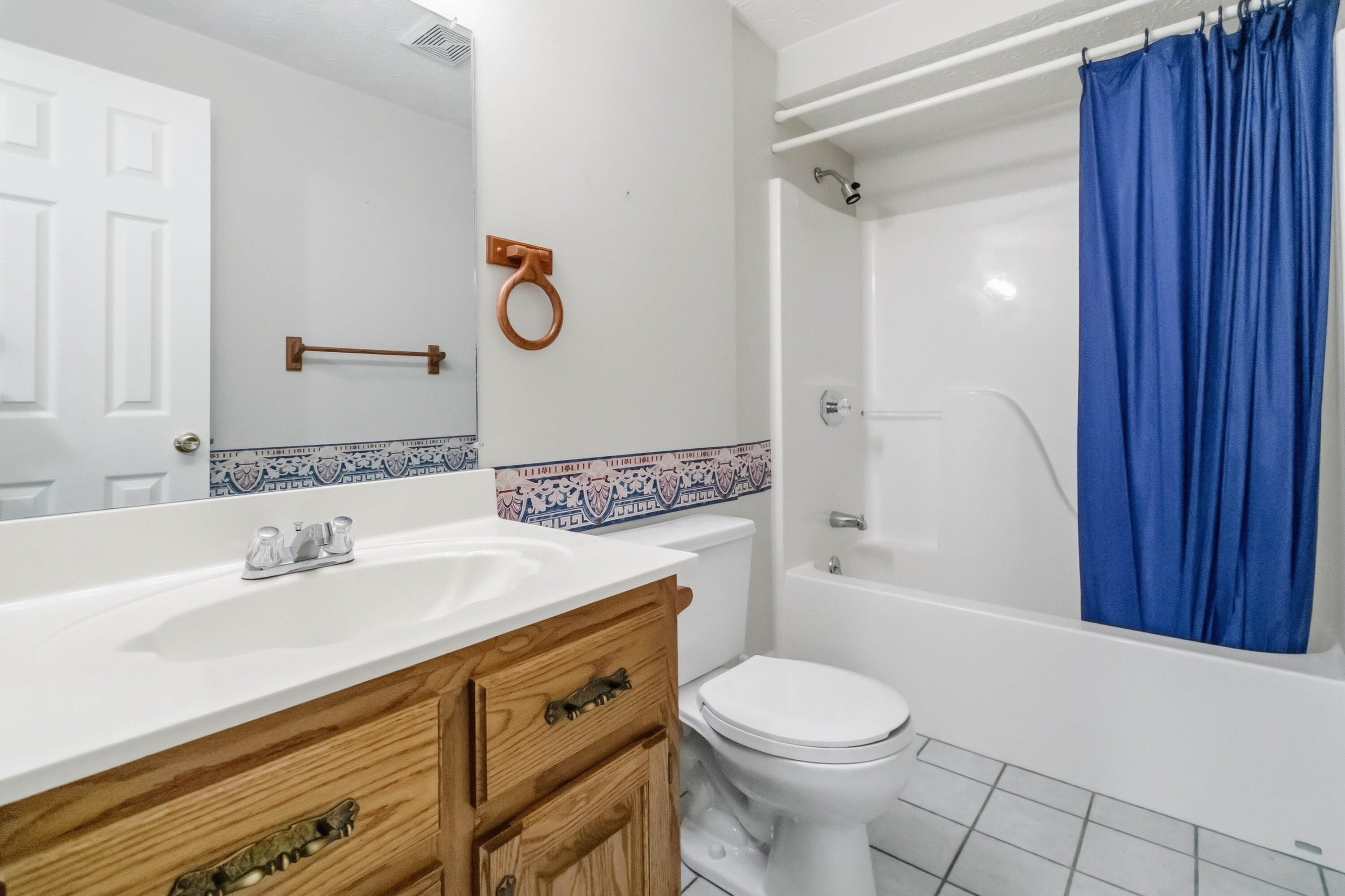 1242 Yorkshire Estates Road Property Photo 43