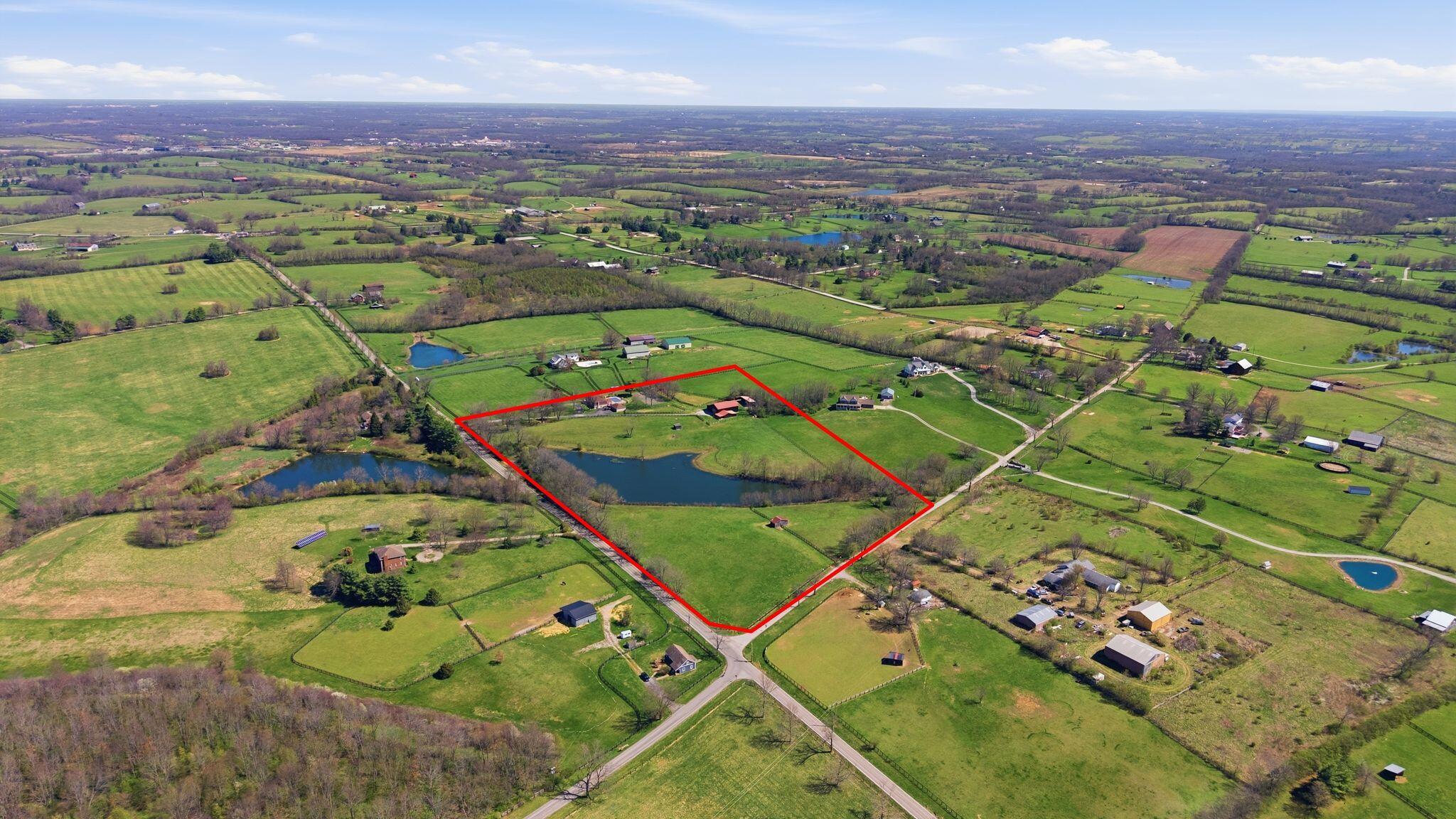 1830 Jacks Creek Pike Property Photo 90