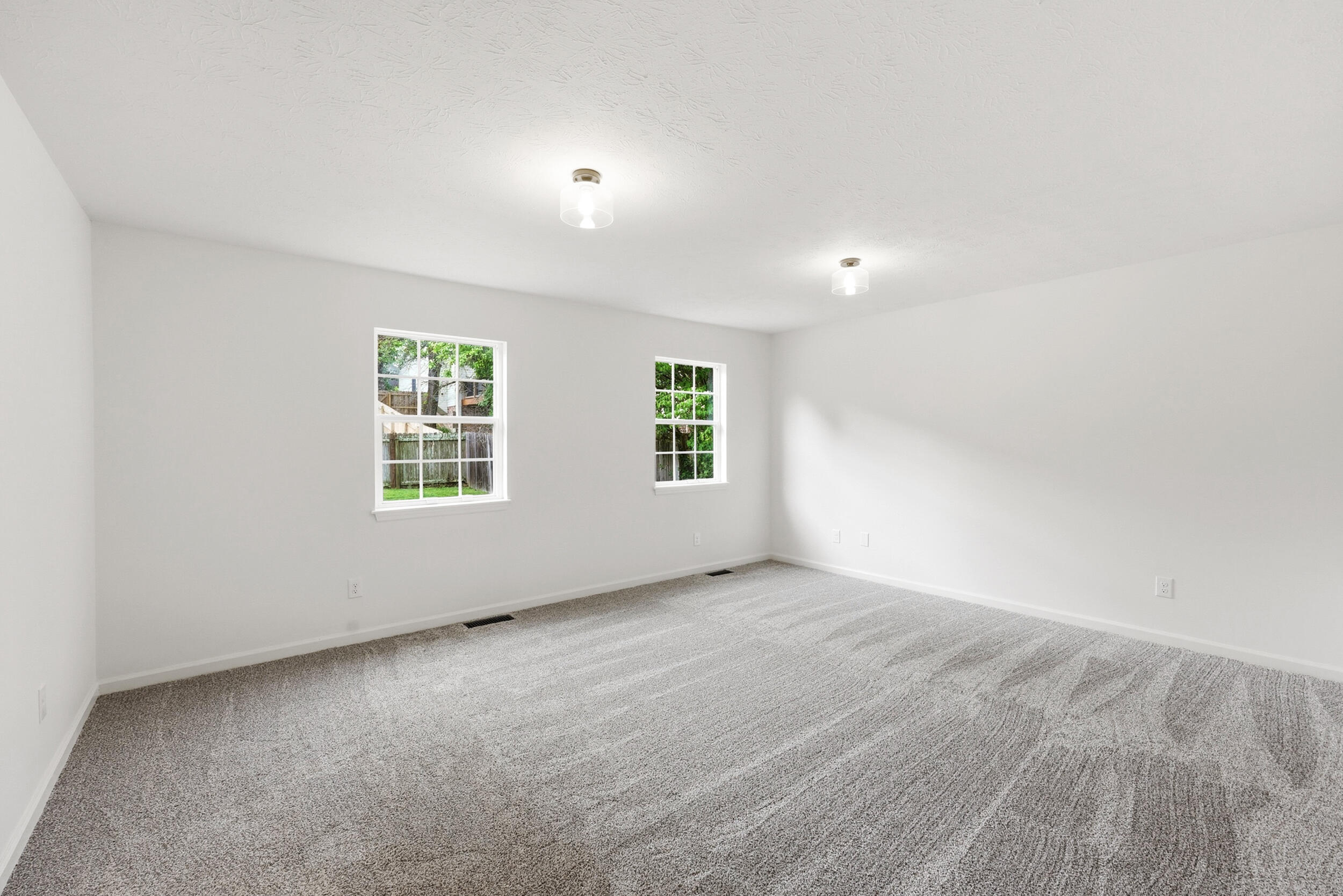 512 Stone Creek Drive Property Photo 14