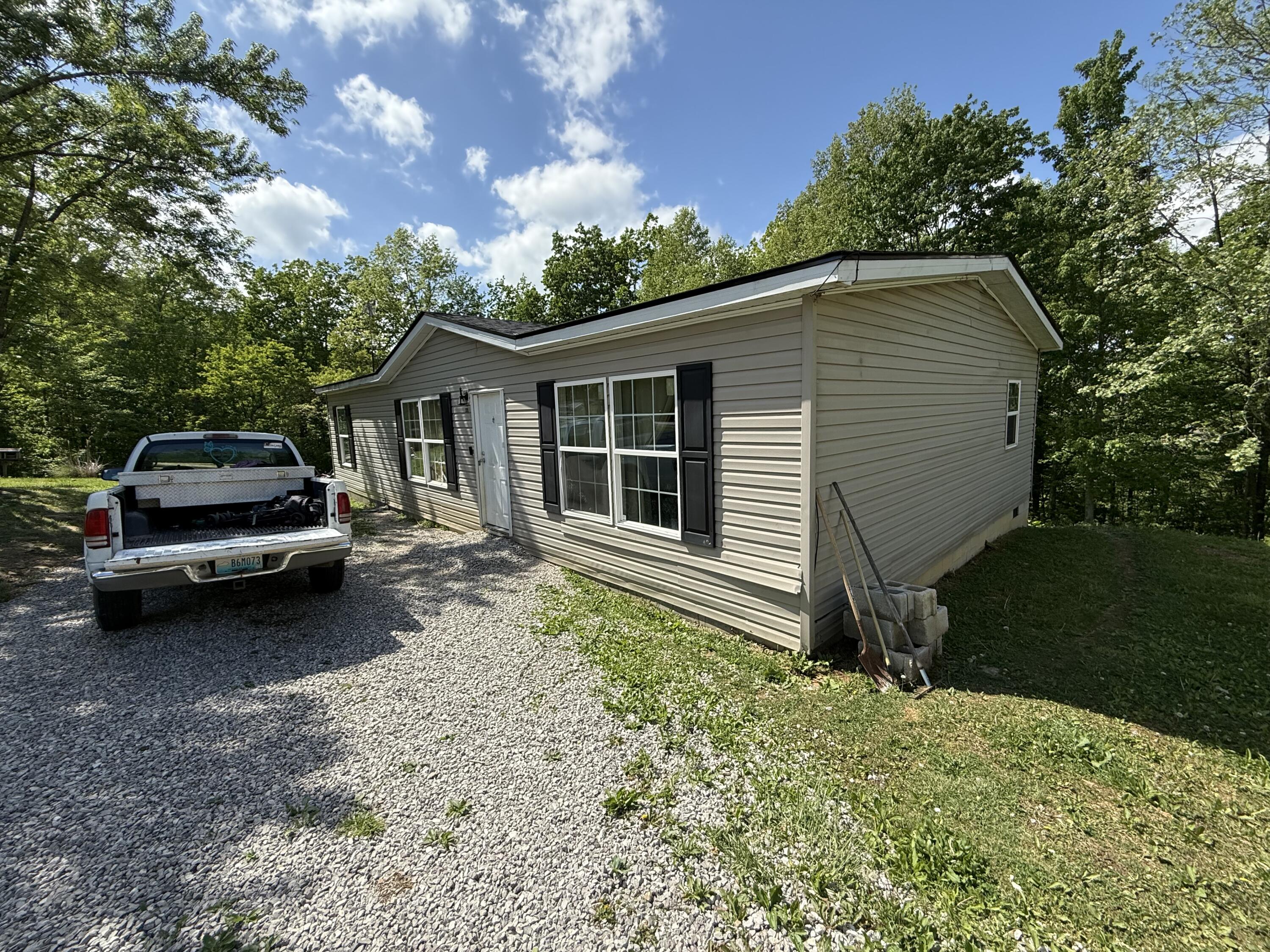 2508 Amos Ridge Road Property Photo 2