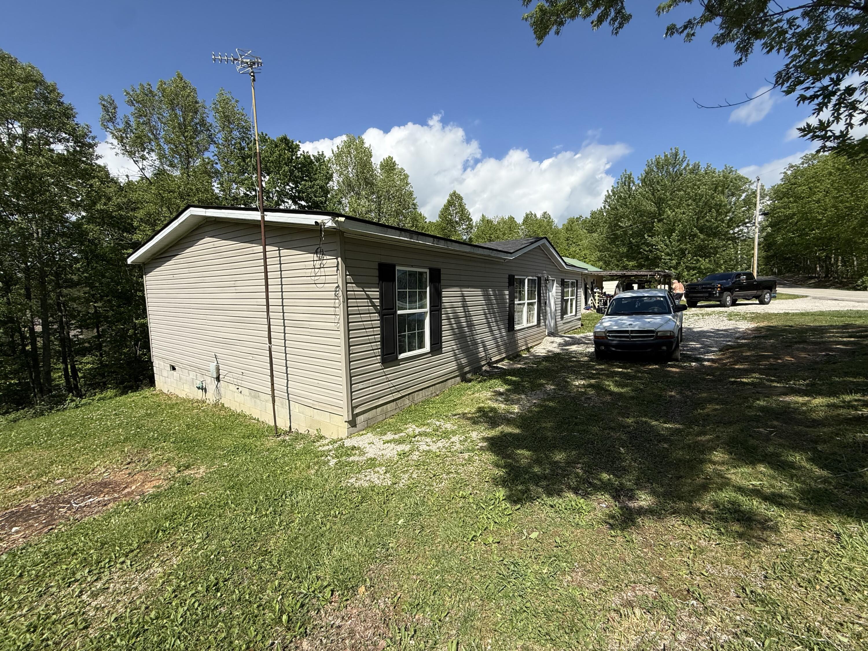 2508 Amos Ridge Road Property Photo 3