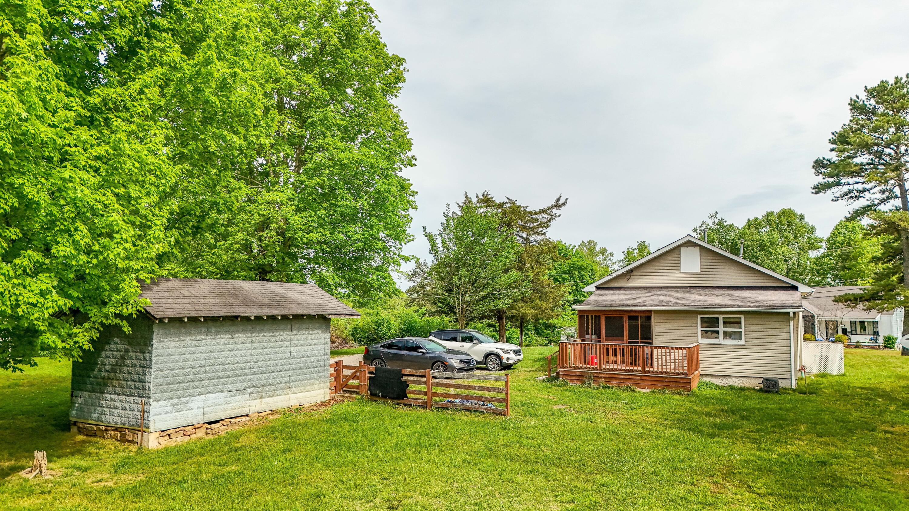 1731 Gordon Hill Pike Property Photo 32