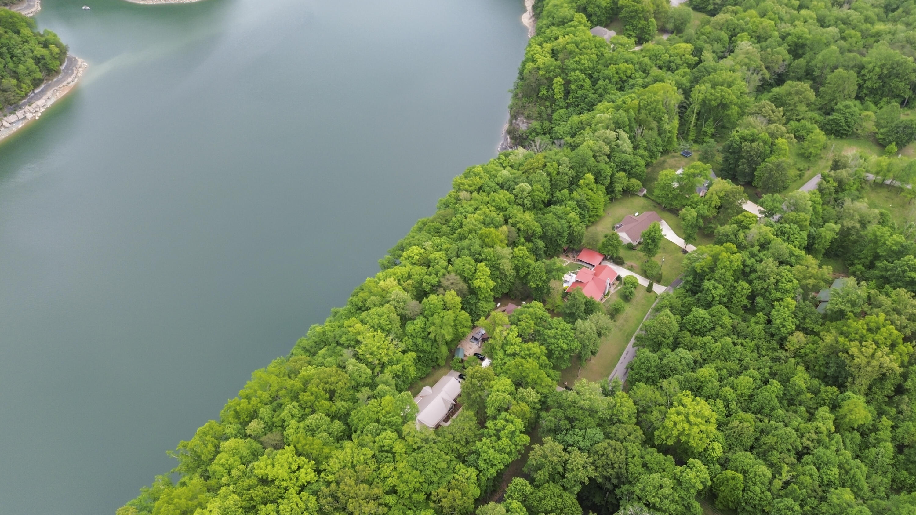 30 Wondering Point Property Photo 2