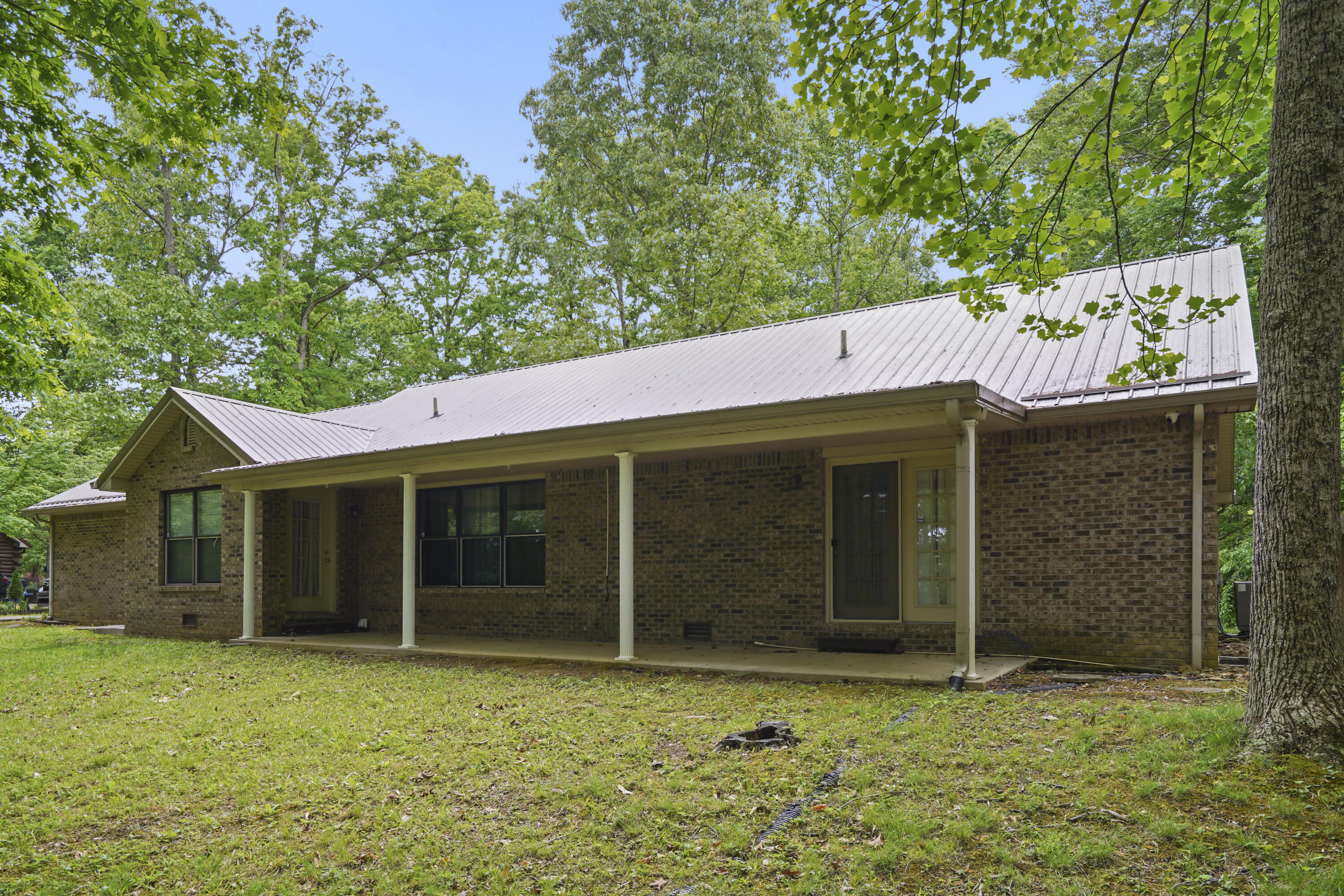 30 Wondering Point Property Photo 6